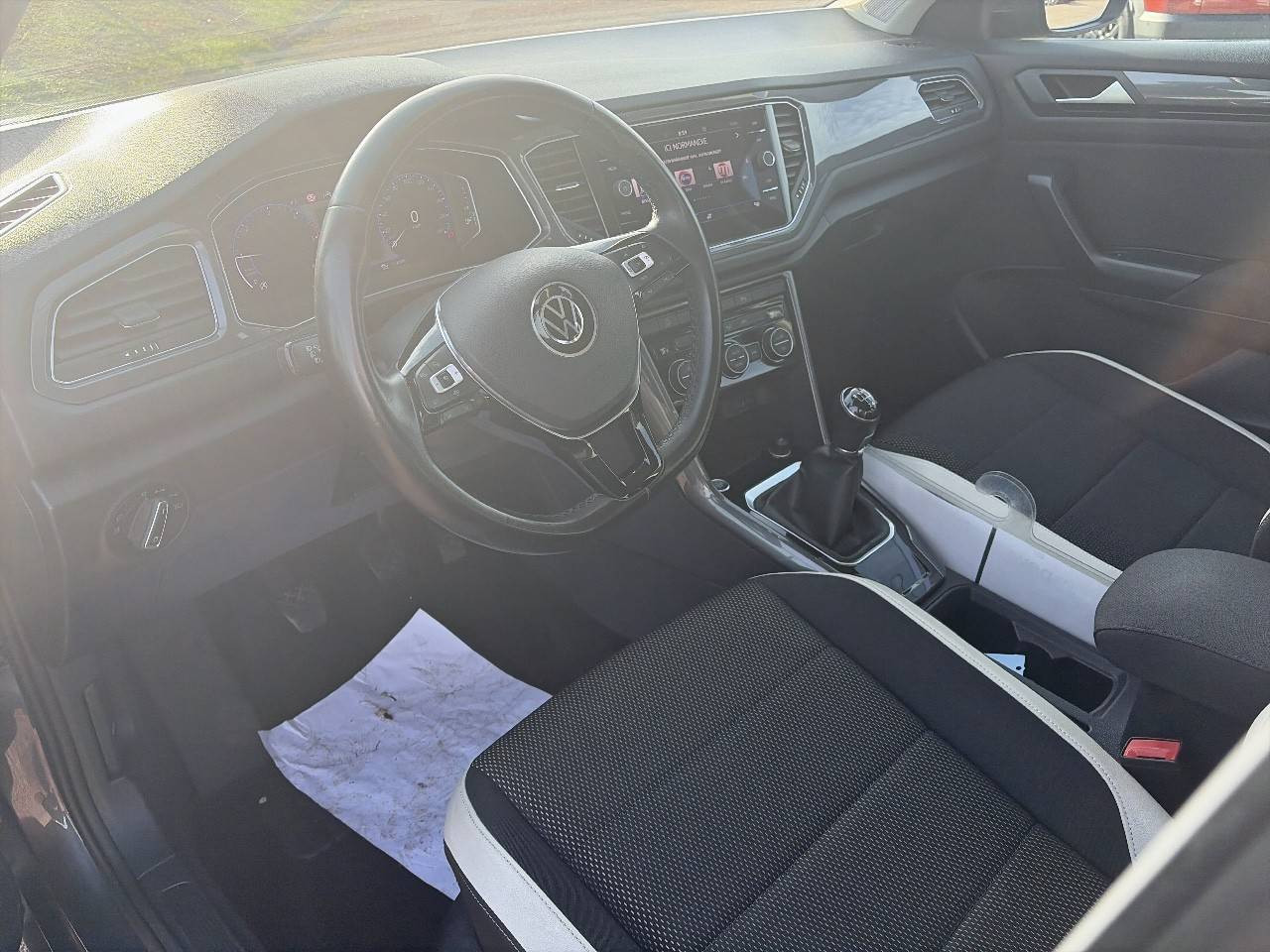Vente en ligne Volkswagen T-Roc  2.0 TDI 150 Start/Stop BVM6 au prix de 18 990 €