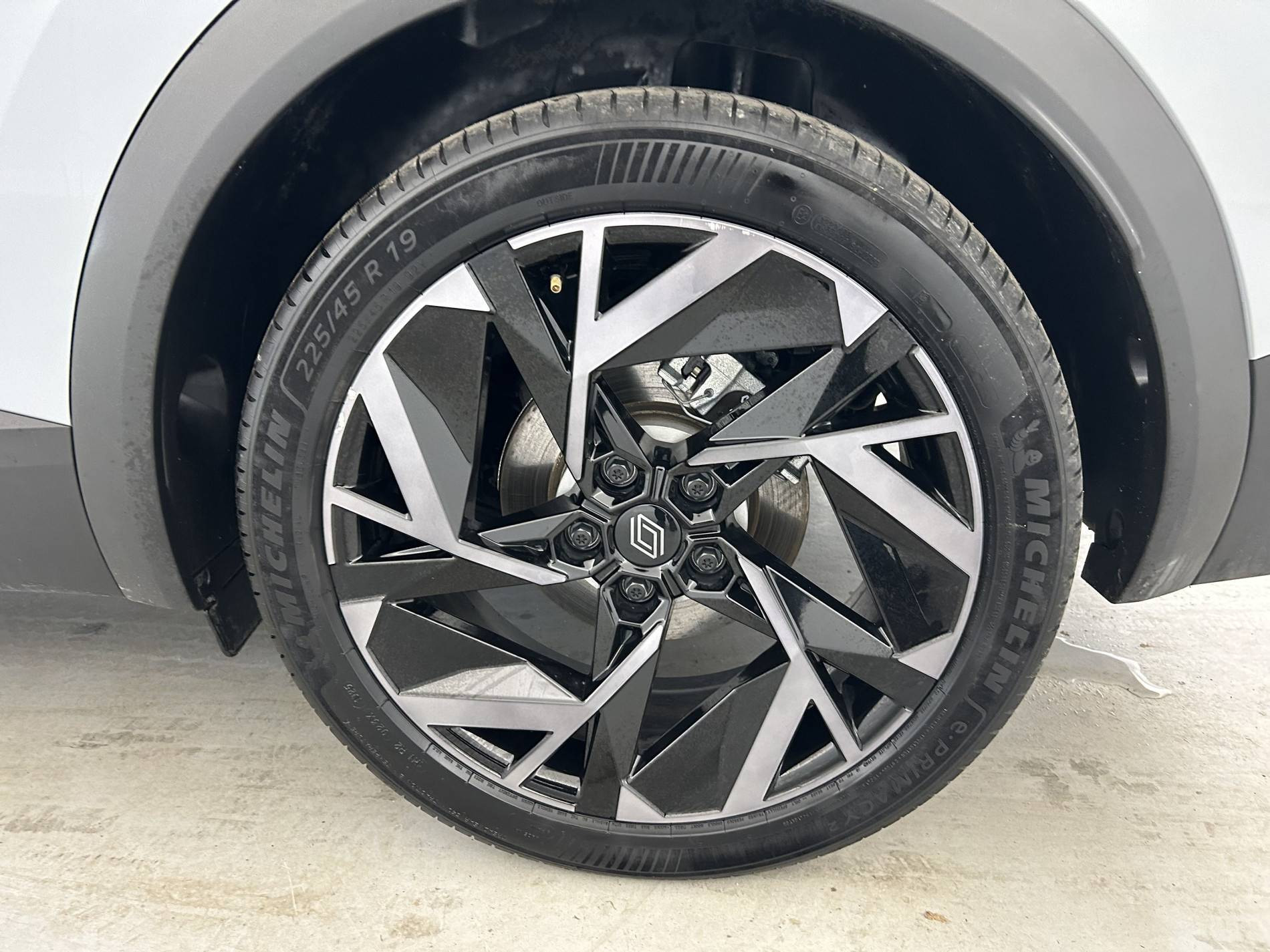 Vente en ligne Renault Symbioz  E-Tech full hybrid 145 au prix de 26 990 €