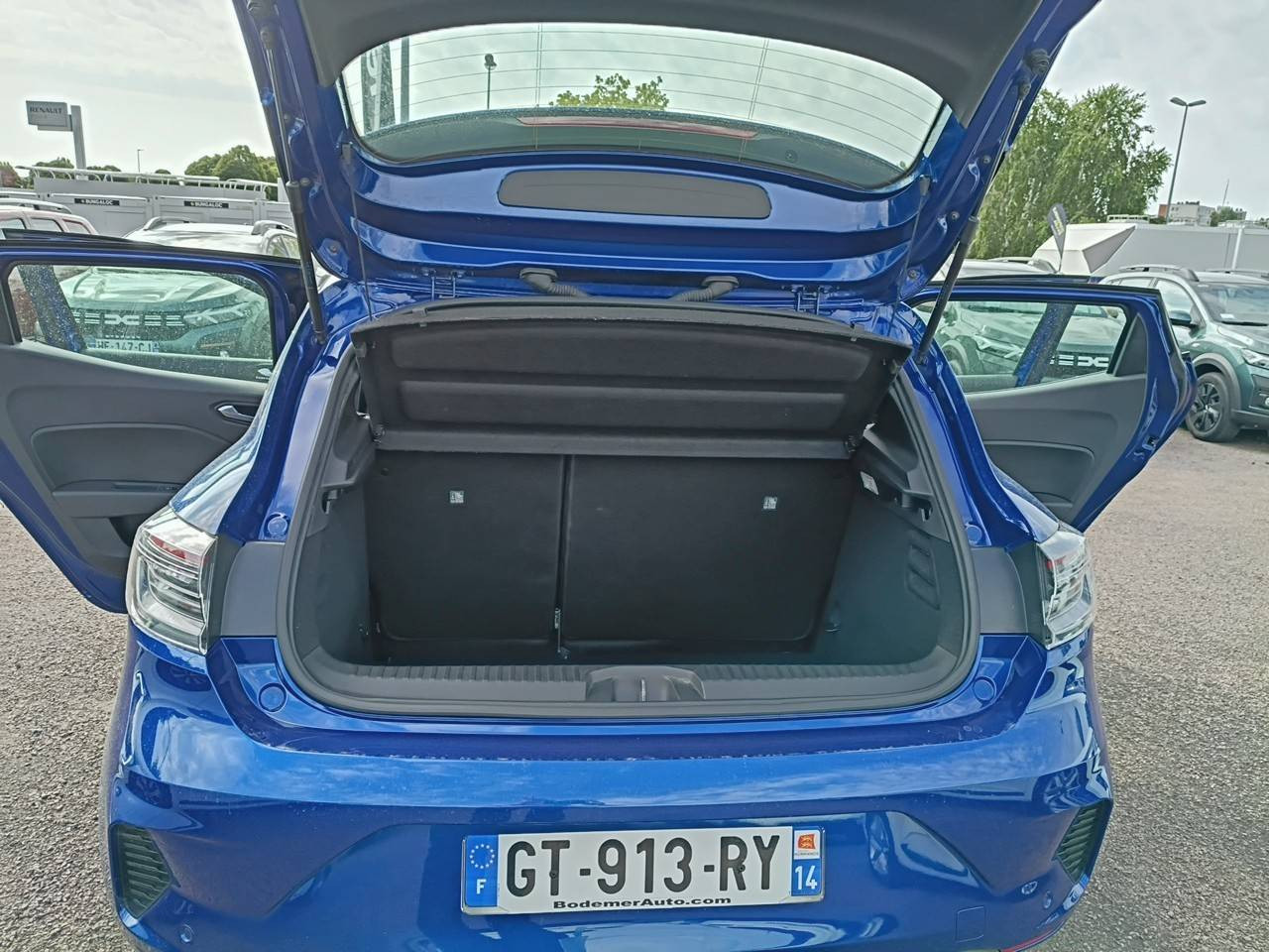 Vente en ligne Renault Clio 5 Clio TCe 100 GPL au prix de 14 790 €