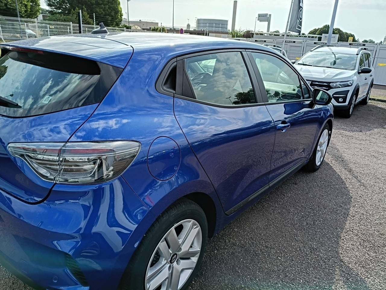 Vente en ligne Renault Clio 5 Clio TCe 100 GPL au prix de 14 790 €