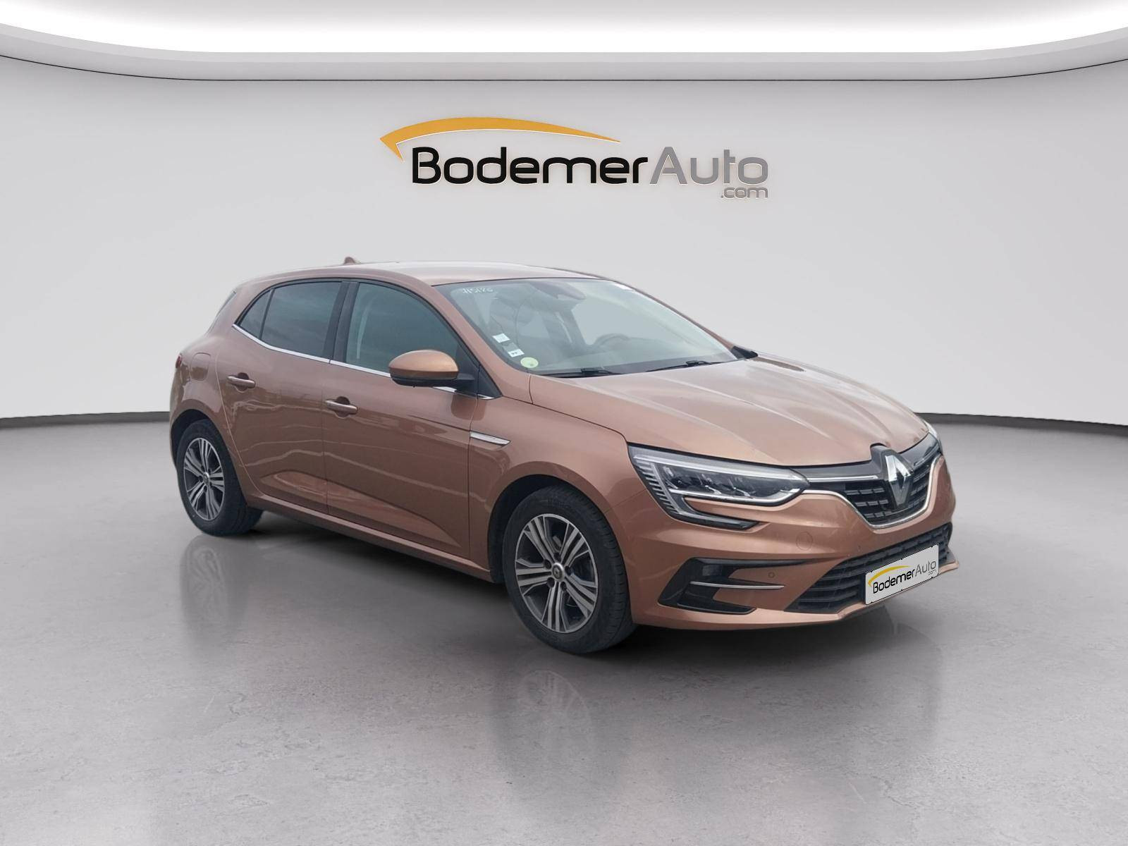 Vente en ligne Renault Megane 4 Mégane IV Berline Blue dCi 115 EDC au prix de 17 490 €