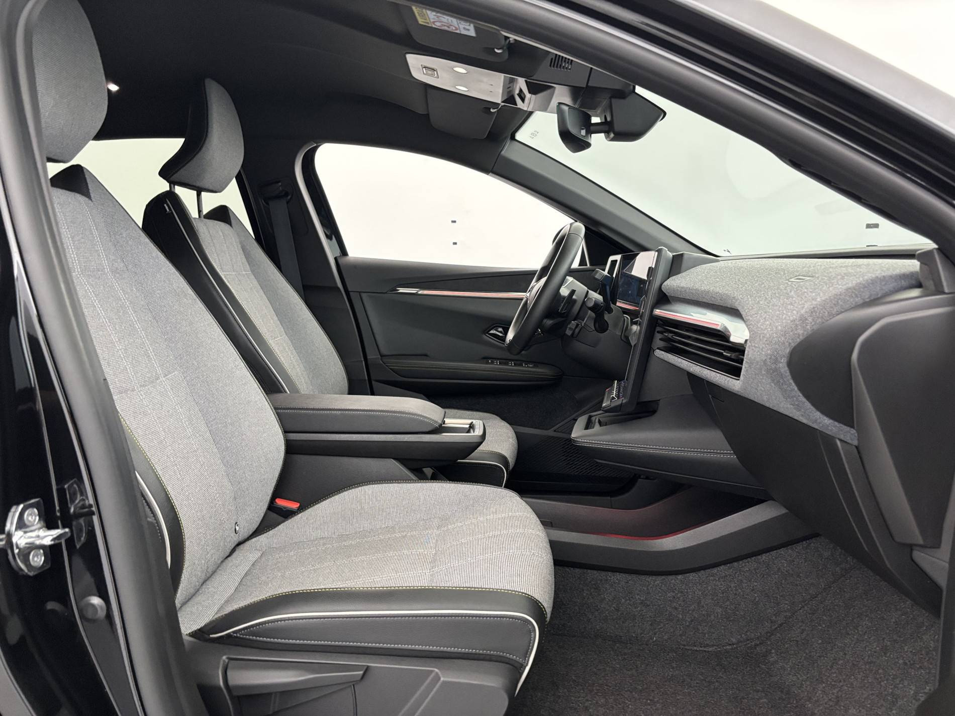 Vente en ligne Renault Megane E-Tech  EV60 220 ch super charge au prix de 23 890 €