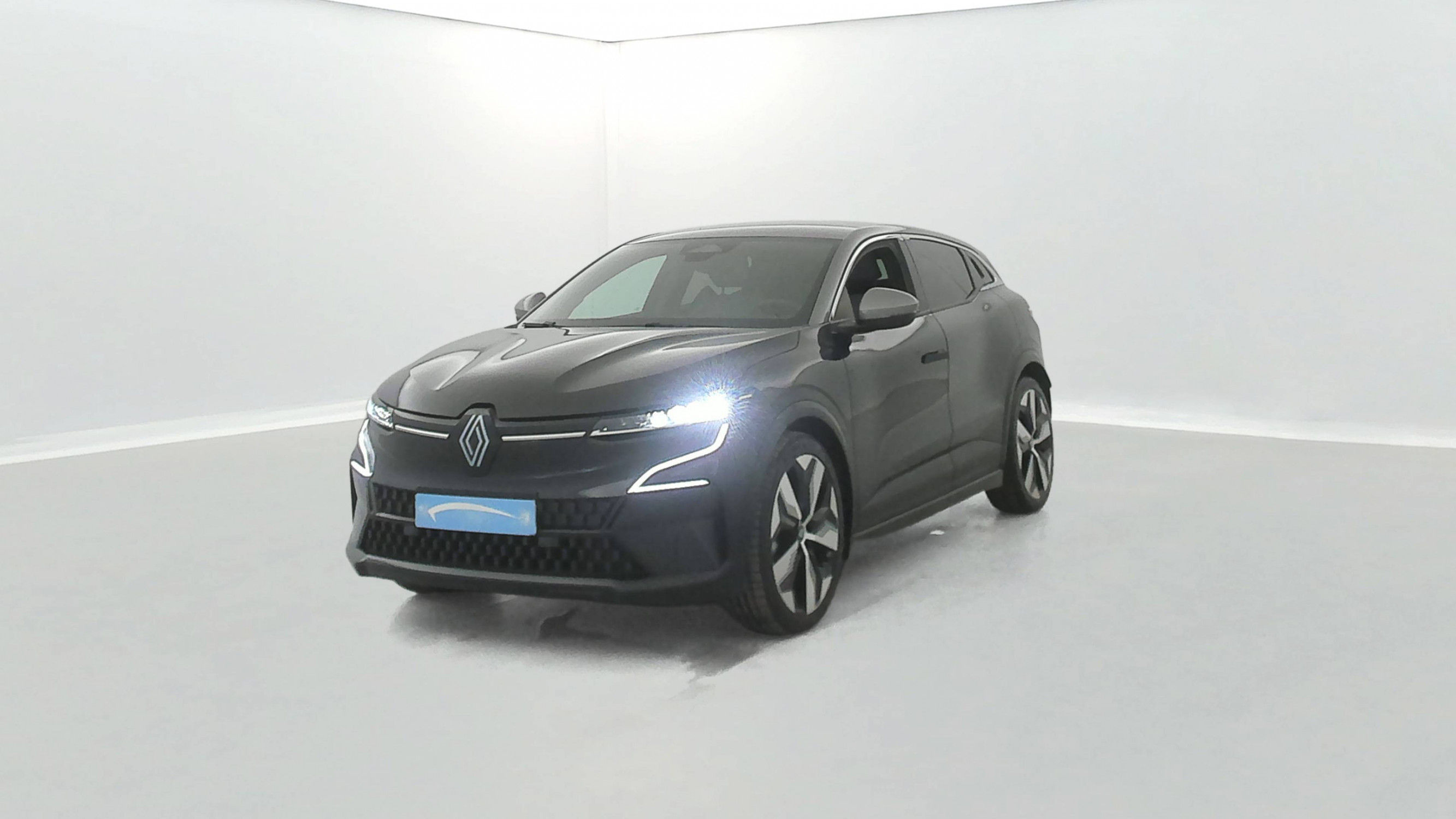 Vente en ligne Renault Megane E-Tech  EV60 220 ch super charge au prix de 23 890 €