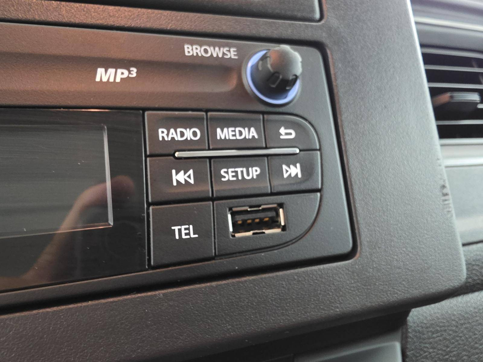 Vente en ligne Renault Master Fourgon MASTER FGN TRAC F3500 L2H2 BLUE DCI 135 au prix de 21 990 €