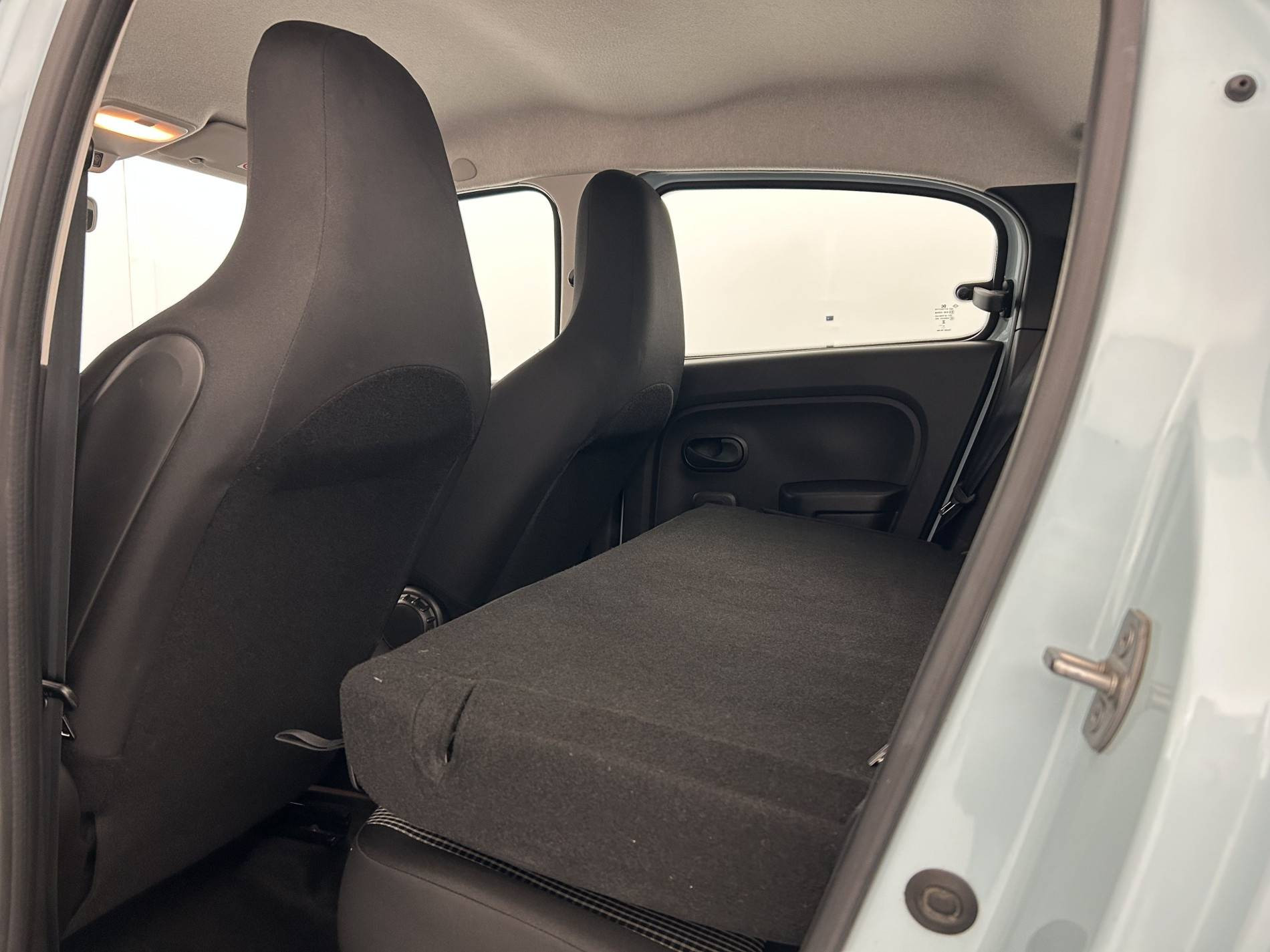 Vente en ligne Renault Twingo Electrique Twingo III E-Tech au prix de 11 790 €