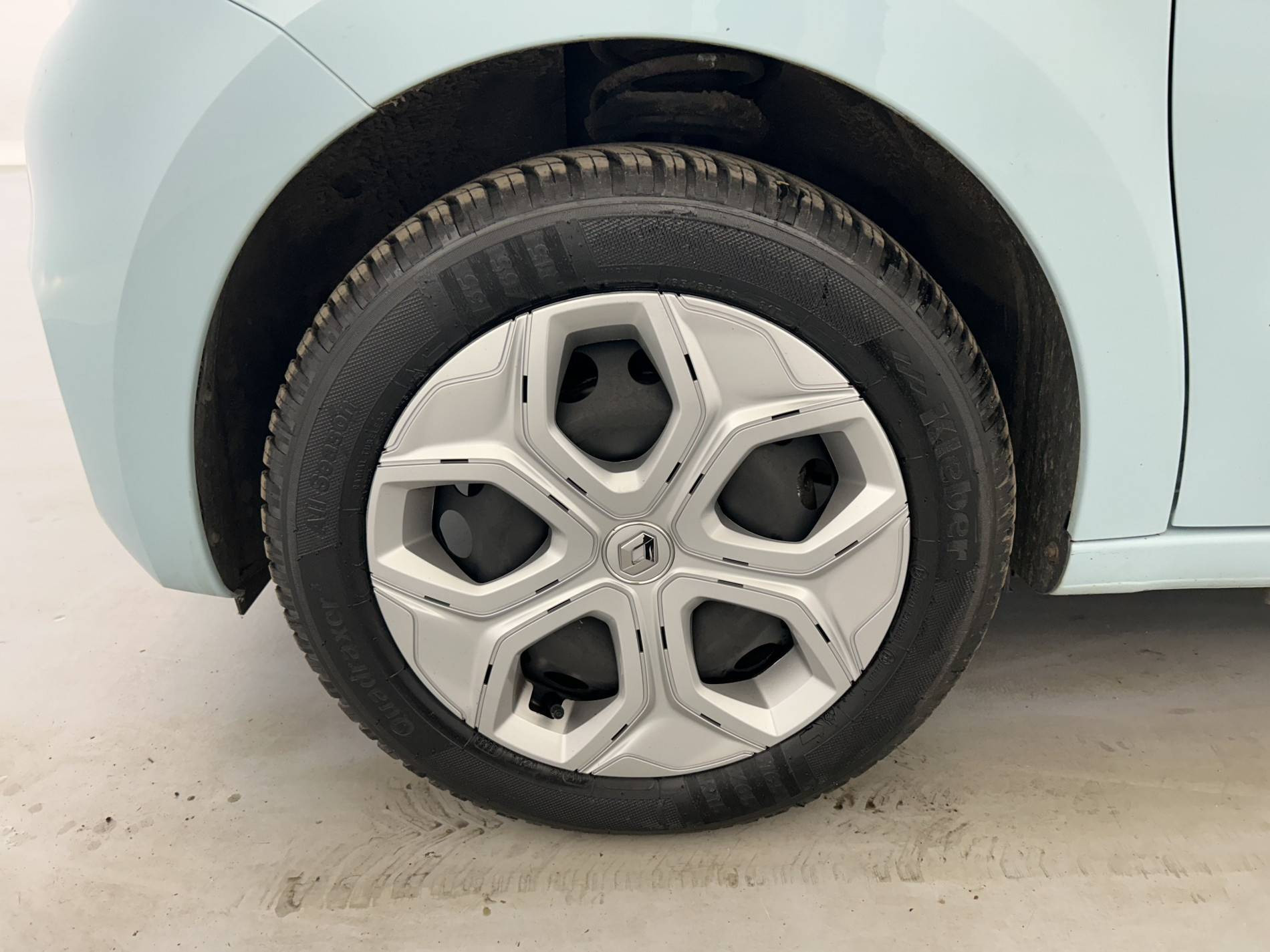Vente en ligne Renault Twingo Electrique Twingo III E-Tech au prix de 11 790 €