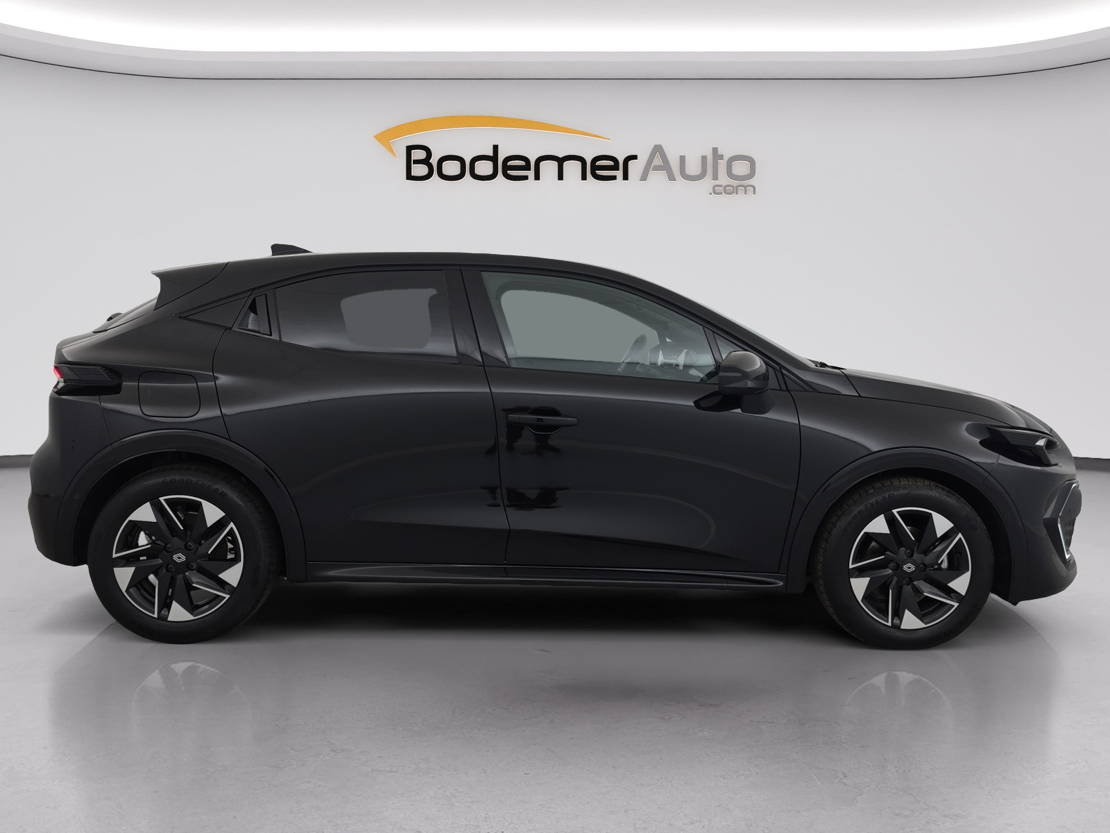 Vente en ligne Renault Clio 6 Clio TCe 115 ch au prix de 22 590 €