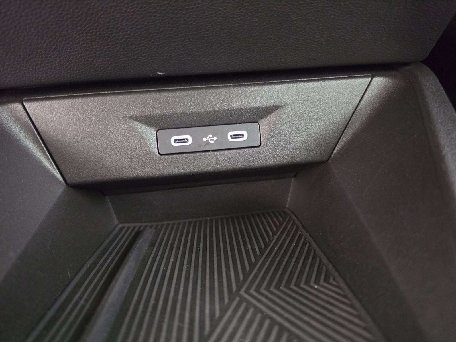 Vente en ligne Renault Clio 6 Clio TCe 115 ch au prix de 22 590 €