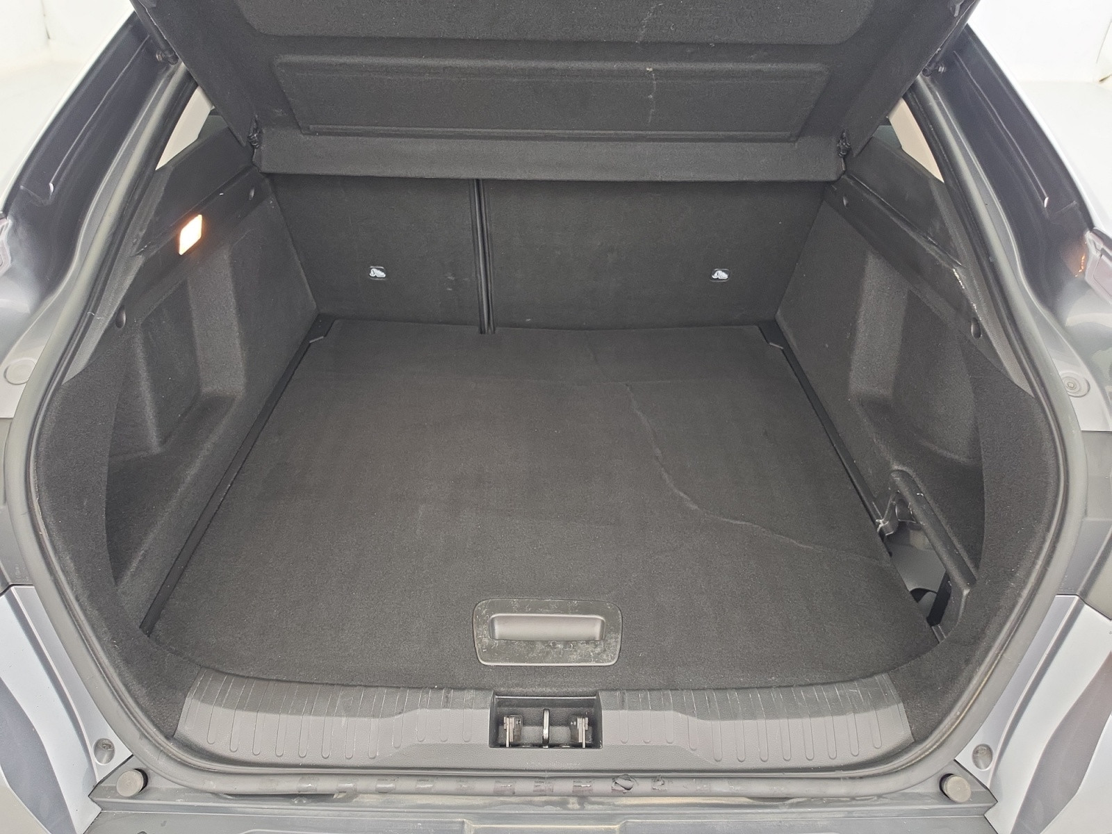 Vente en ligne Renault Arkana  E-Tech hybride 145 - 22 au prix de 18 490 €