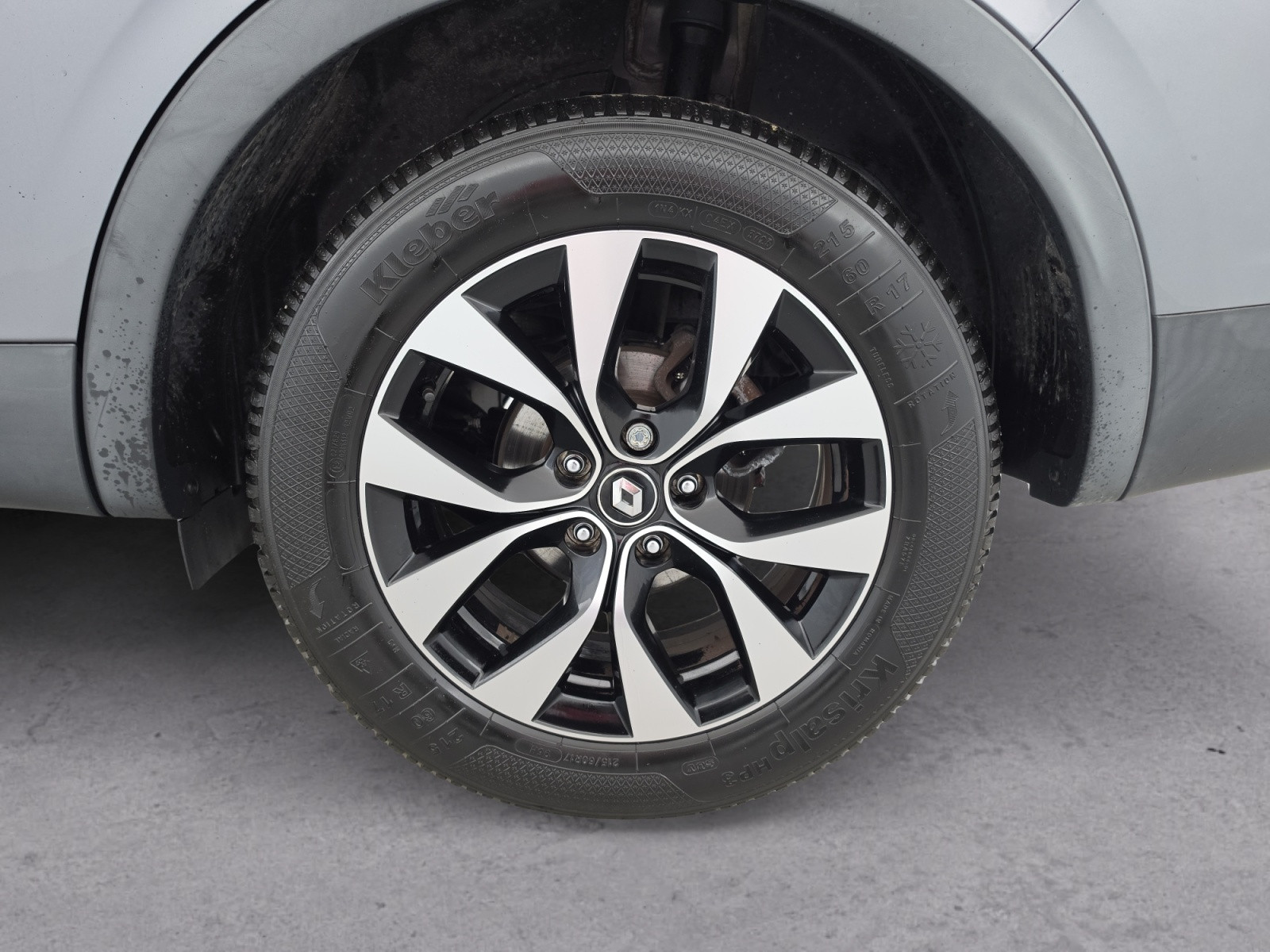 Vente en ligne Renault Arkana  E-Tech hybride 145 - 22 au prix de 18 490 €