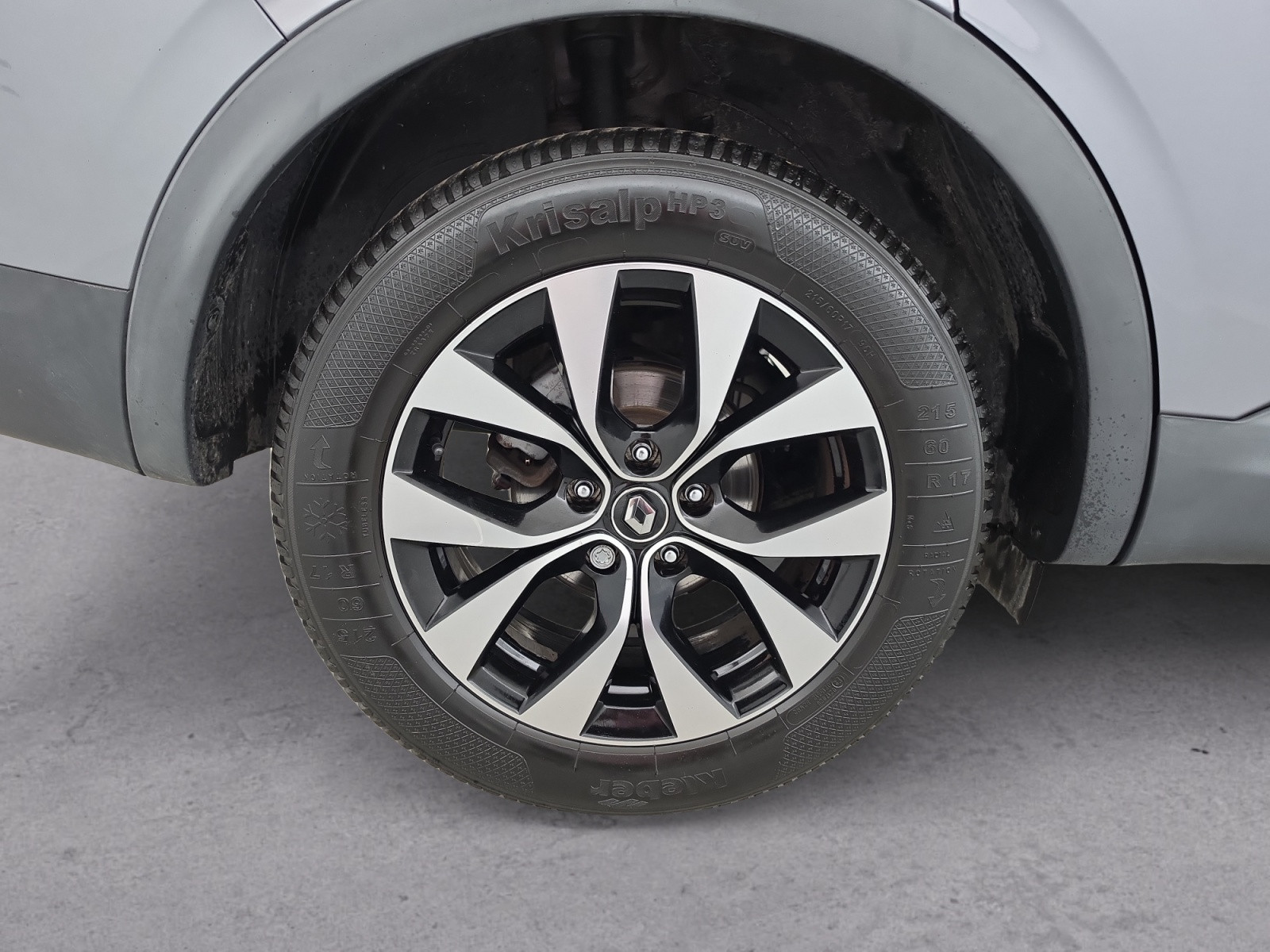 Vente en ligne Renault Arkana  E-Tech hybride 145 - 22 au prix de 18 490 €