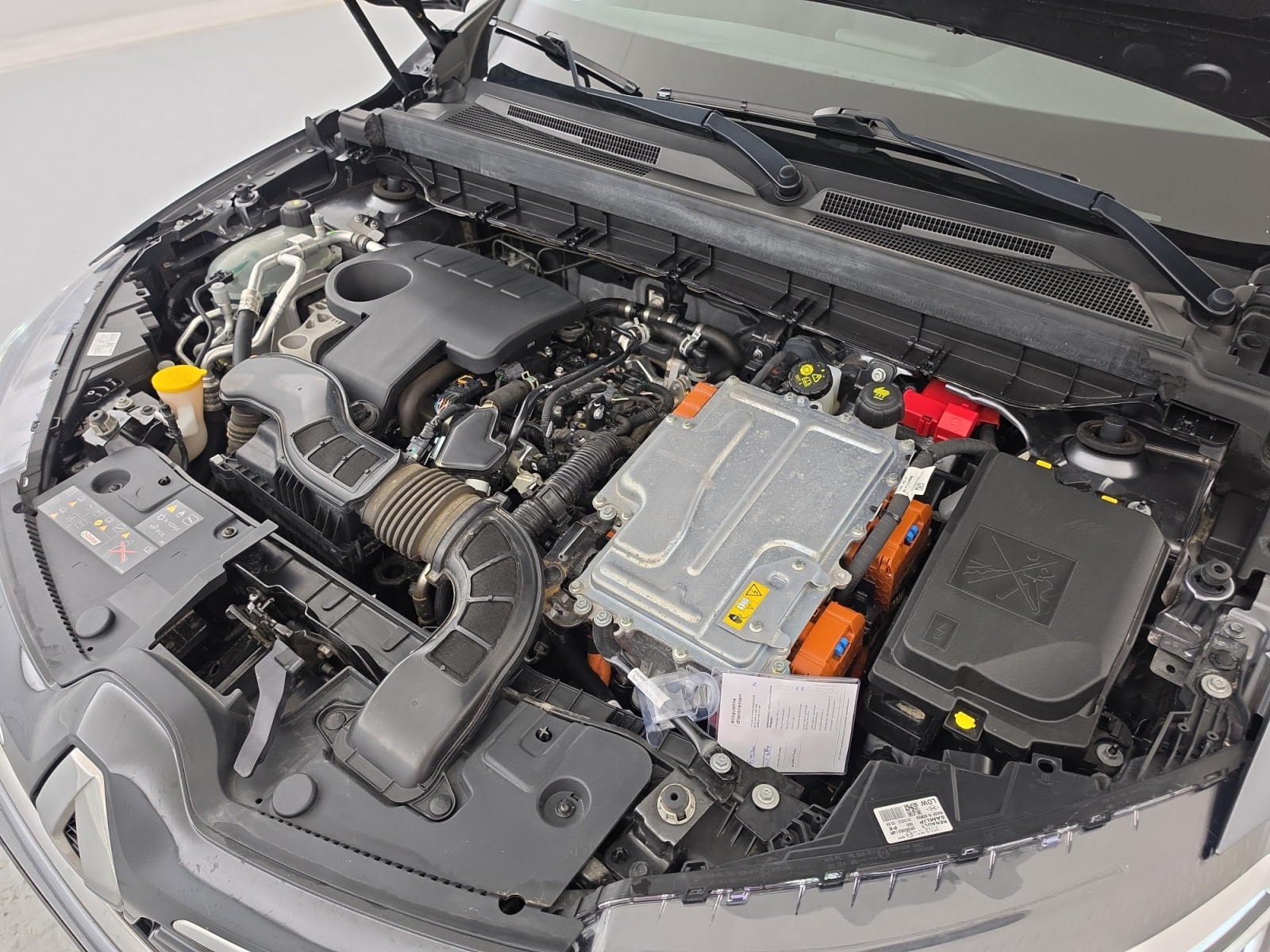 Vente en ligne Renault Arkana  E-Tech hybride 145 - 22 au prix de 18 490 €
