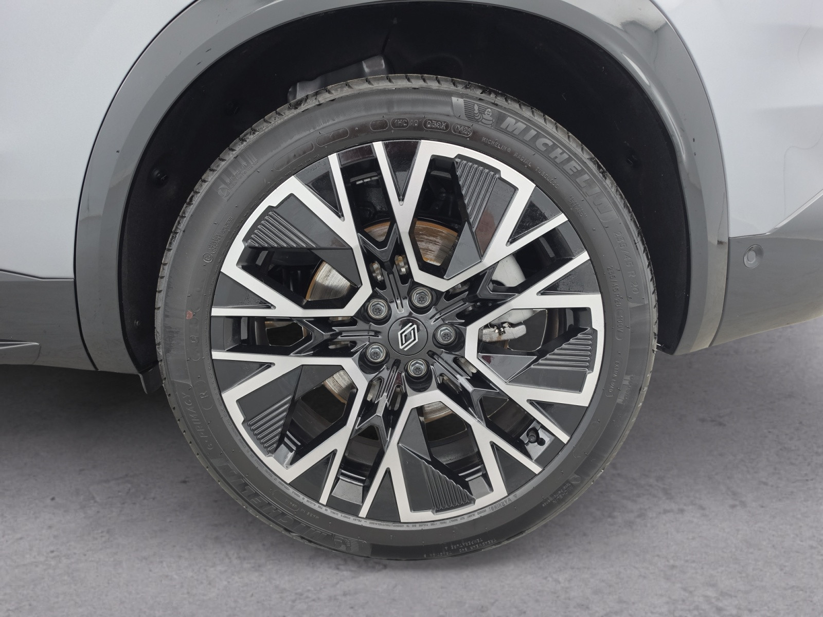 Vente en ligne Renault Austral  full hybrid E-Tech 200 ch au prix de 39 490 €