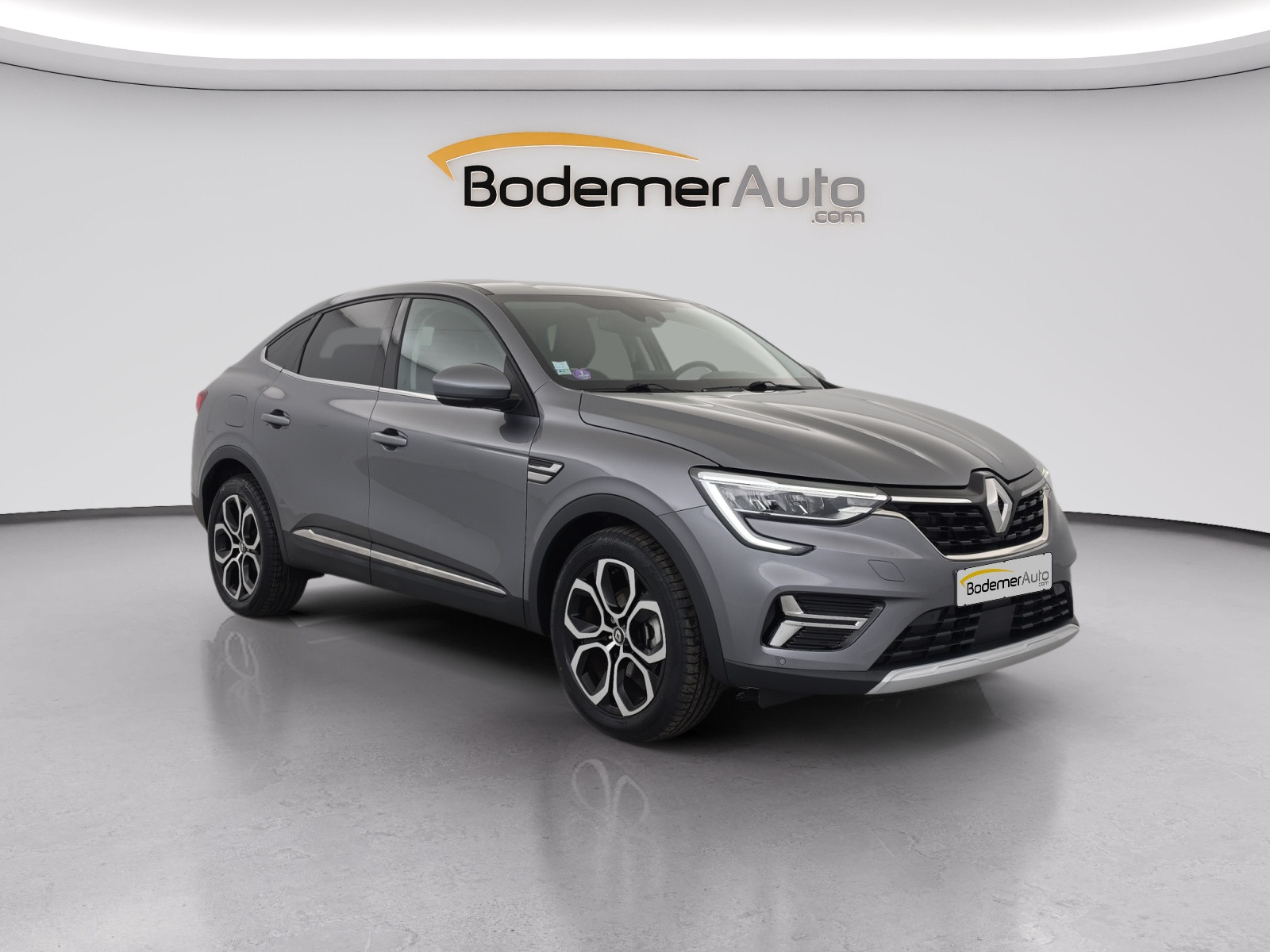 Vente en ligne Renault Arkana  E-Tech 145 - 21B au prix de 20 990 €
