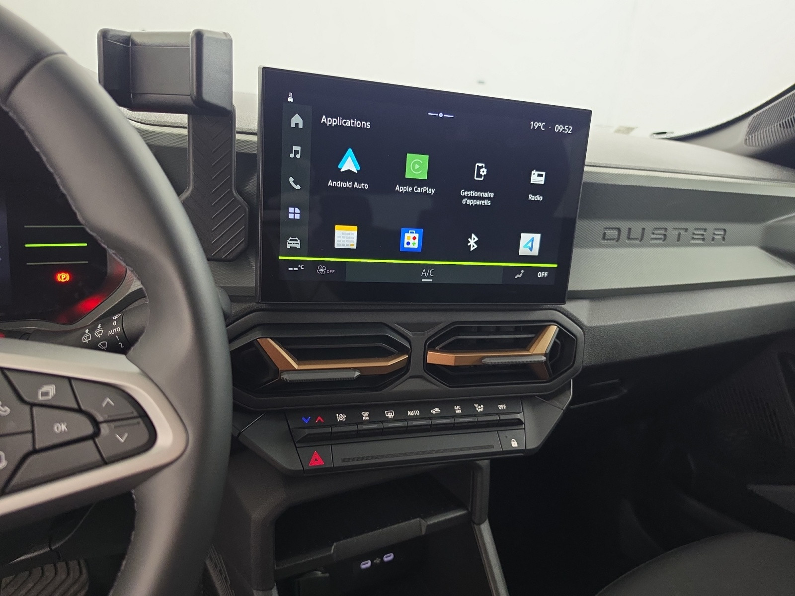 Vente en ligne Dacia Duster  Hybrid 140 au prix de 25 980 €