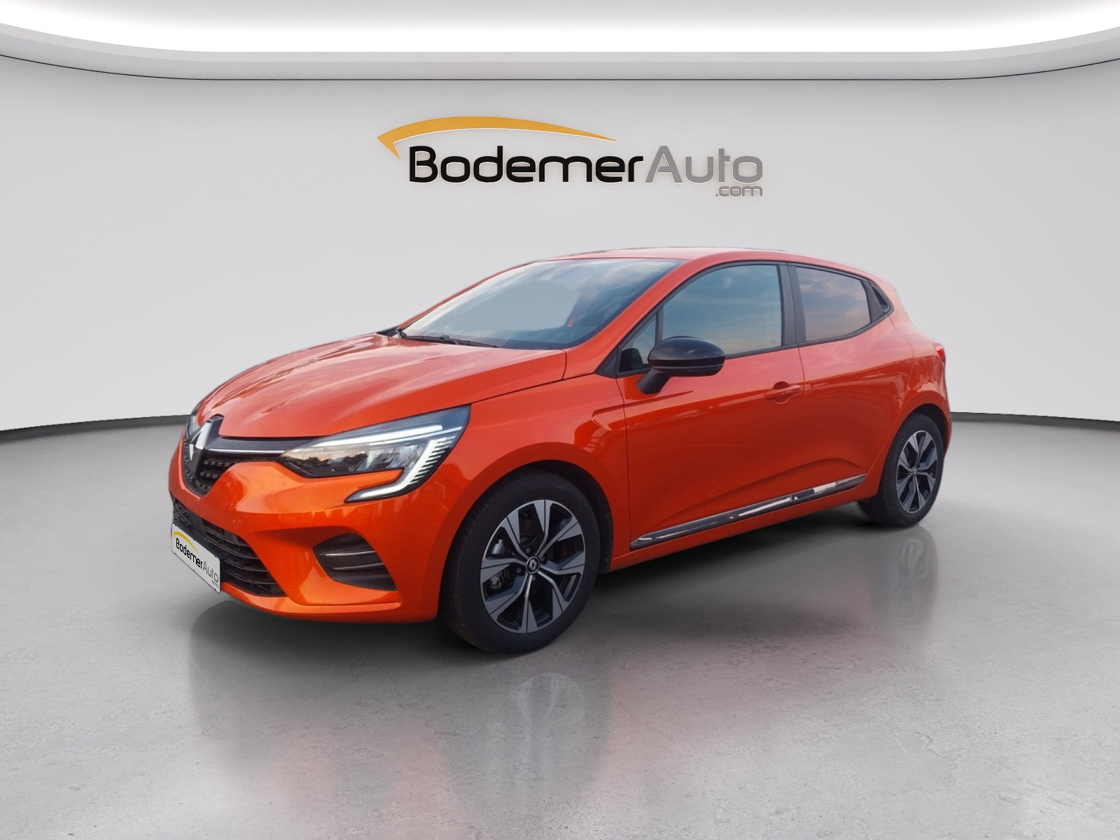 Renault Clio 5 Clio E-Tech hybride 145 occasion de 2023 en vente à Caen