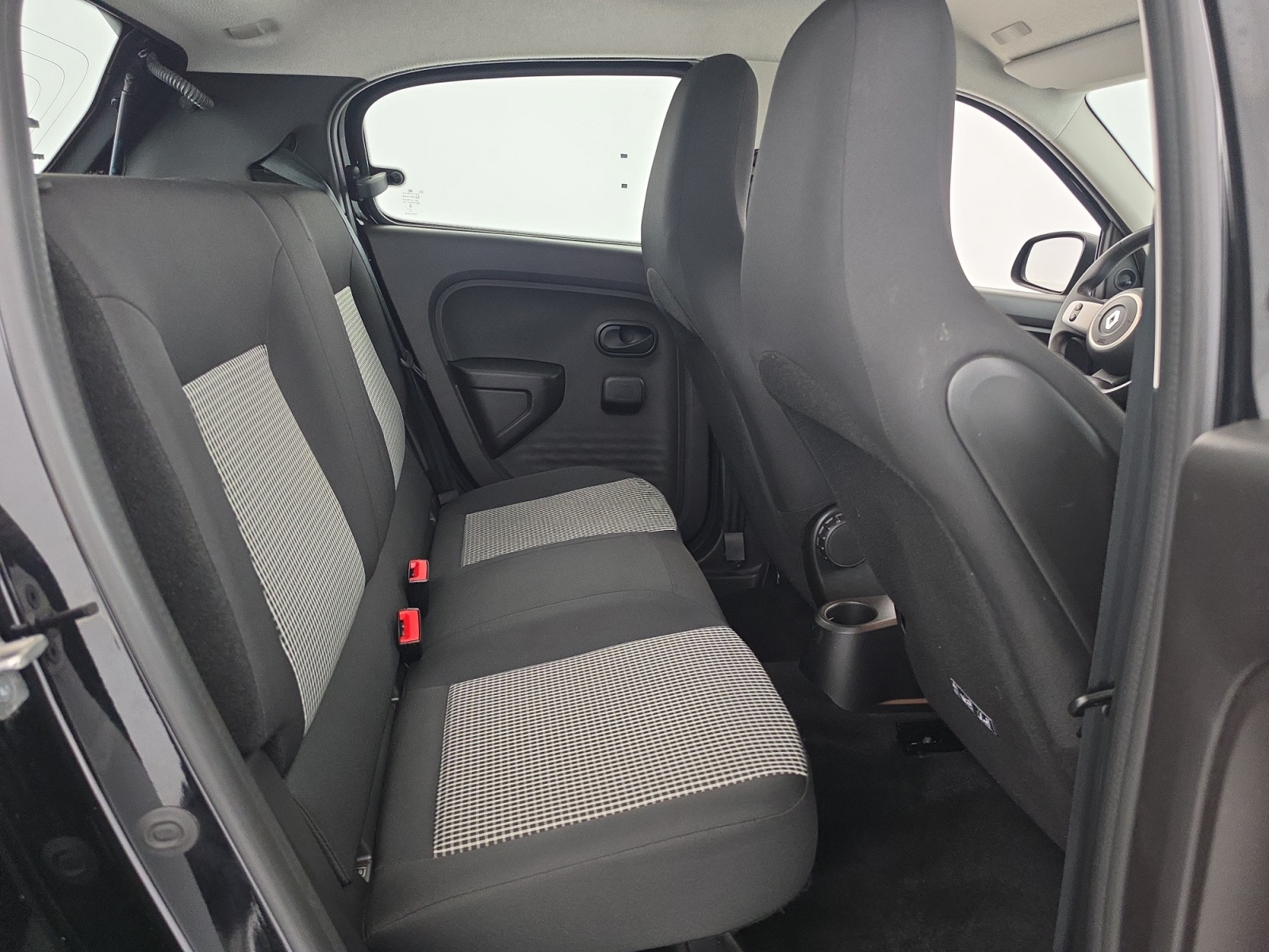 Vente en ligne Renault Twingo Electrique Twingo III E-Tech au prix de 13 490 €
