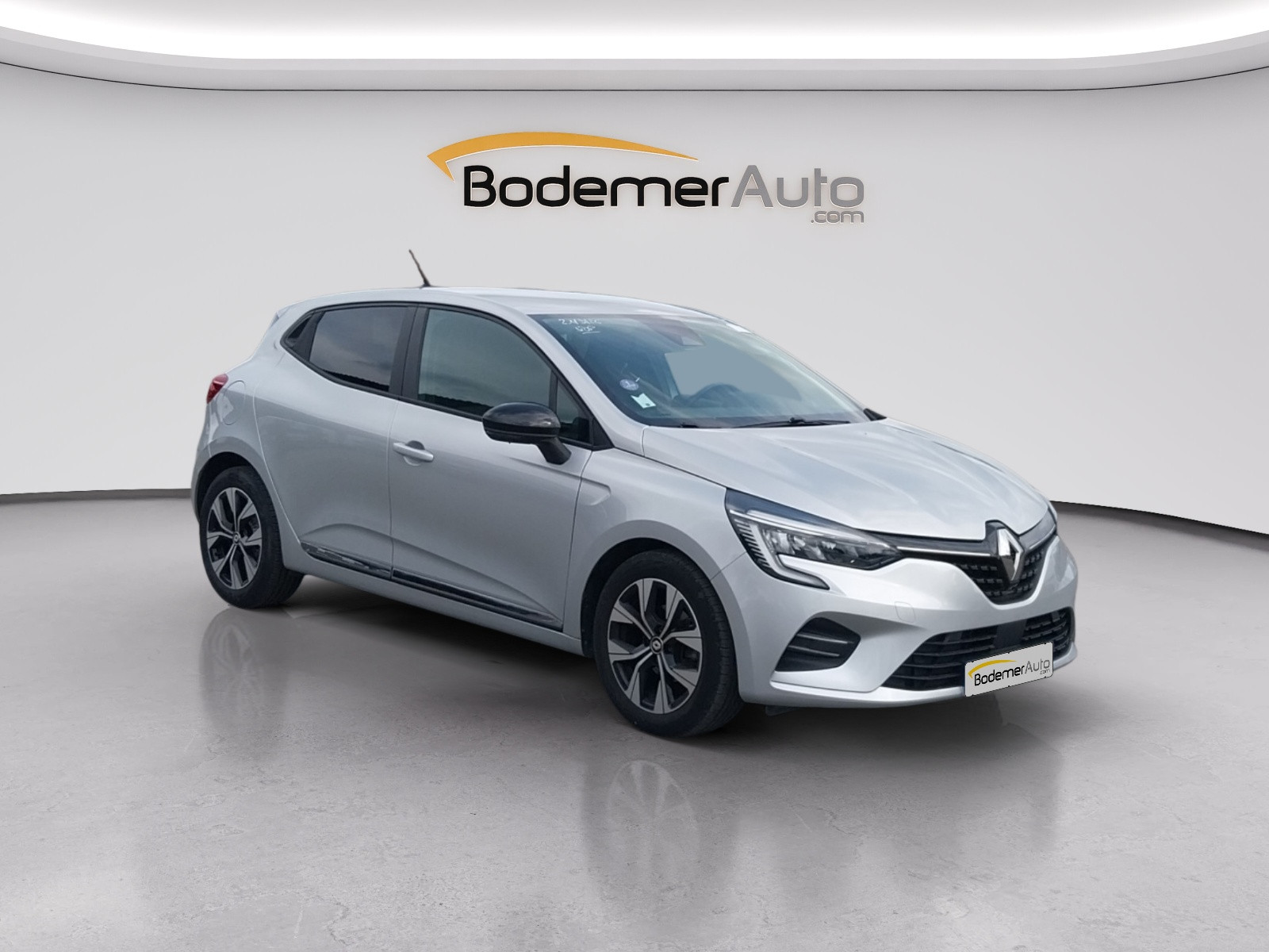 Vente en ligne Renault Clio 5 Clio SCe 65 au prix de 12 990 €