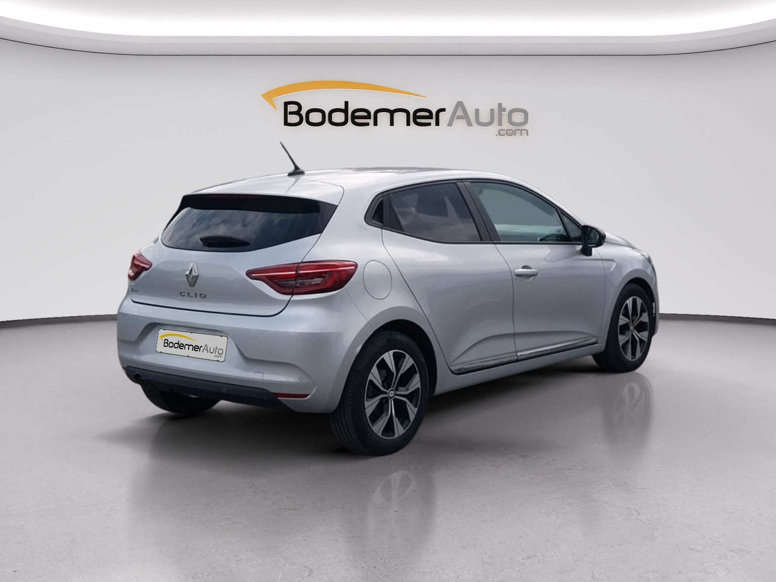 Vente en ligne Renault Clio 5 Clio SCe 65 au prix de 12 990 €