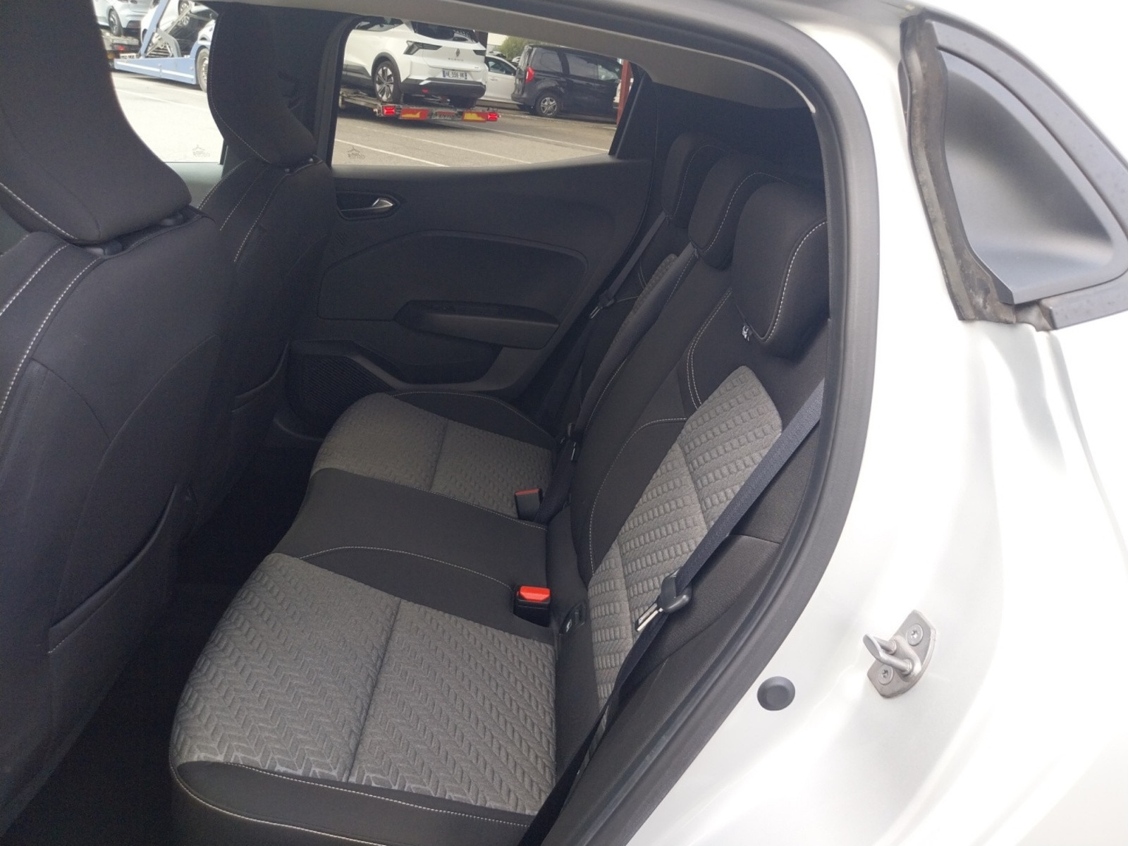 Vente en ligne Renault Clio 5 Clio SCe 65 au prix de 12 990 €