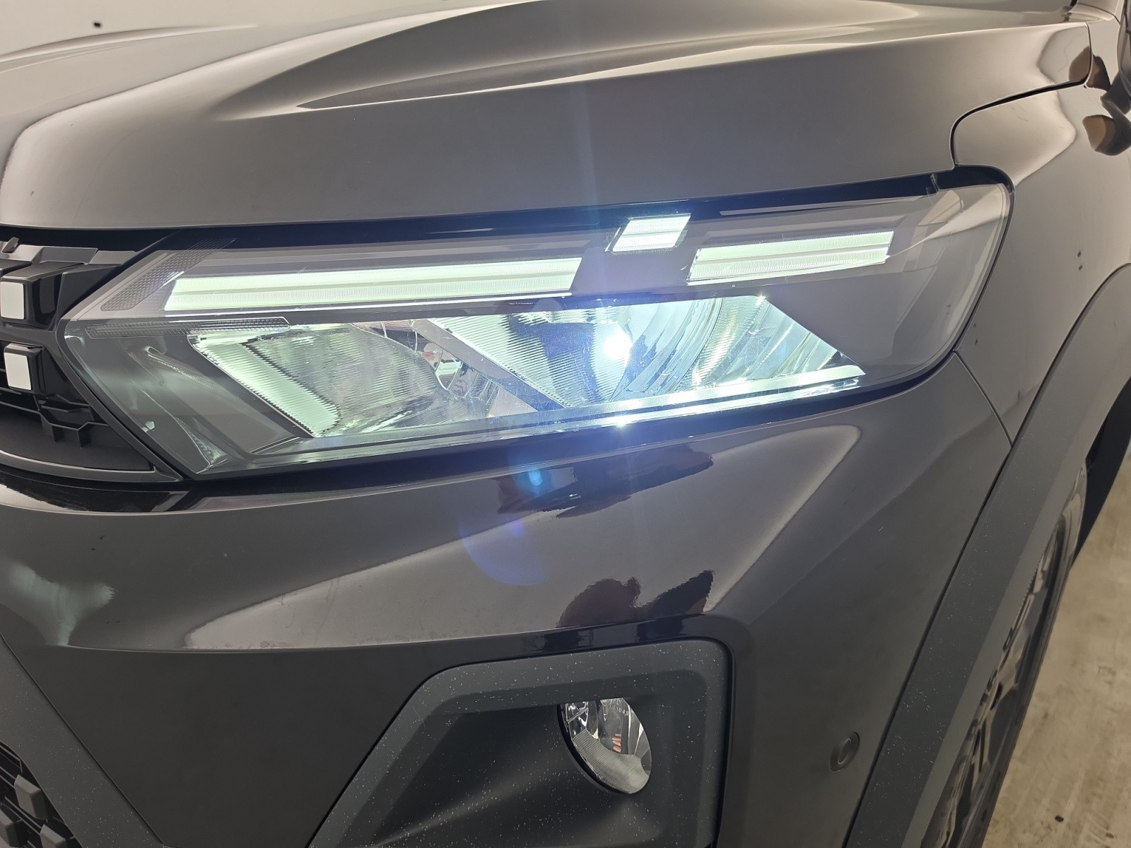 Vente en ligne Dacia Jogger  155 7 pl au prix de 27 990 €
