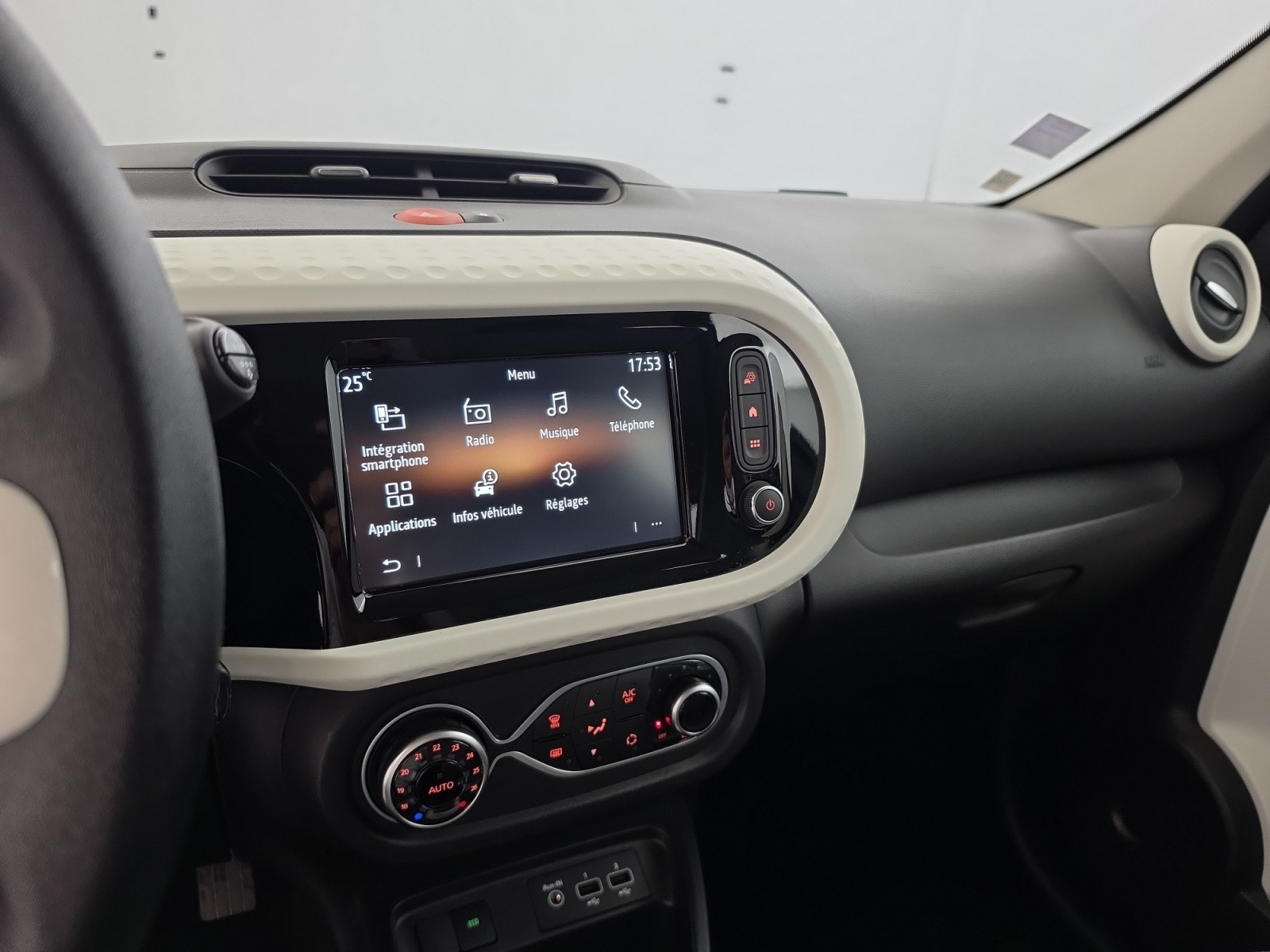 Vente en ligne Renault Twingo Electrique Twingo III Achat Intégral - 21 au prix de 11 900 €