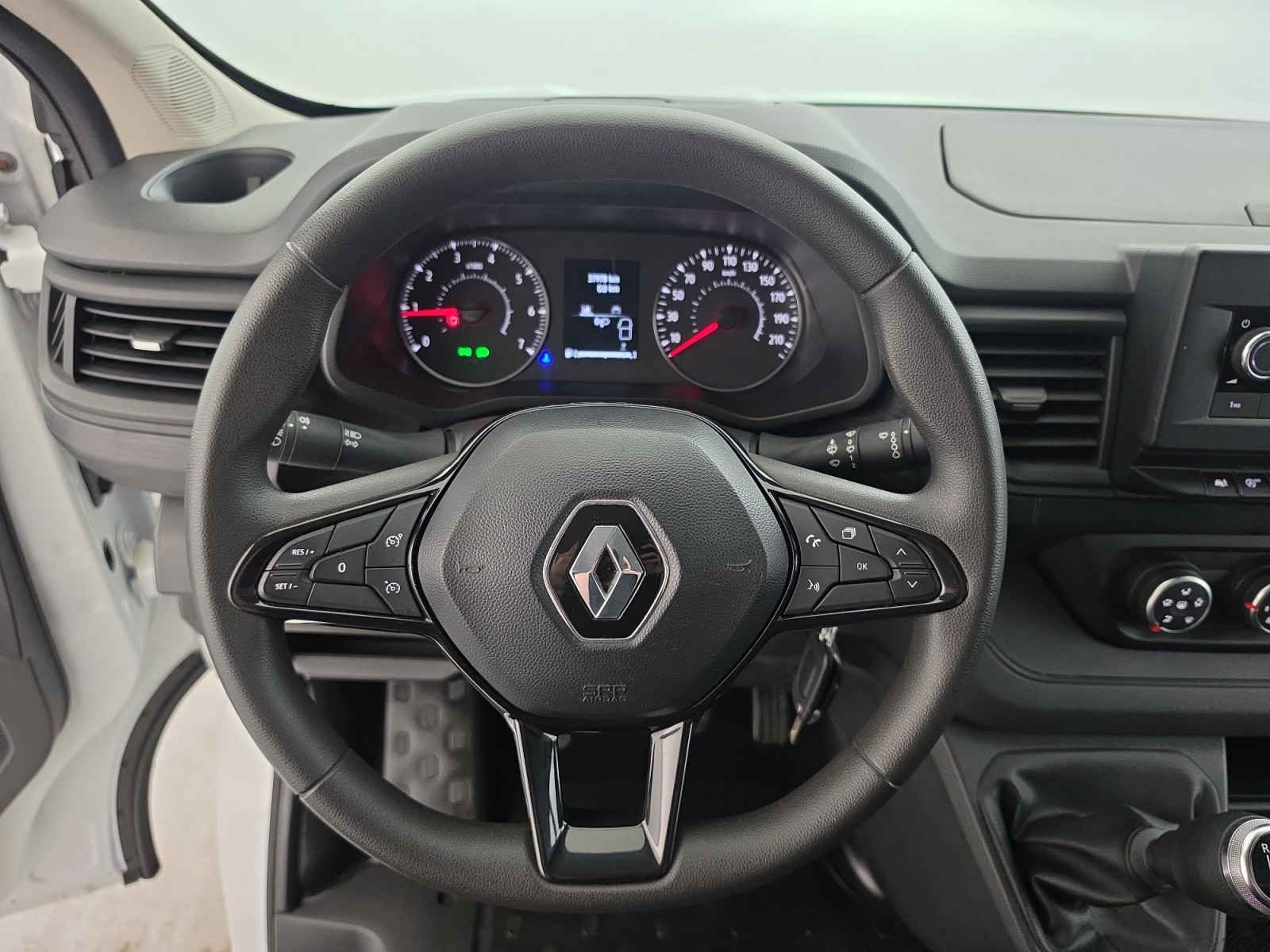 Vente en ligne Renault Trafic 3 Fourgon TRAFIC FGN L1H1 3000 KG BLUE DCI 130 au prix de 23 900 €