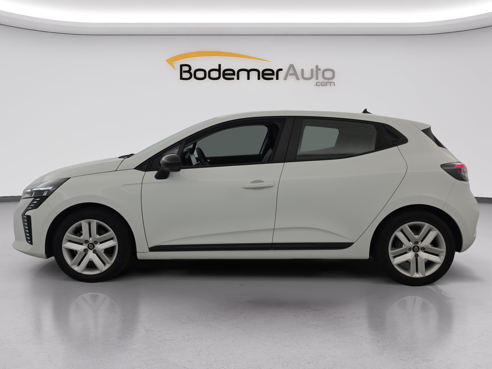 Vente en ligne Renault Clio 5 Clio E-Tech full hybrid 145 ch GSR2 au prix de 14 990 €