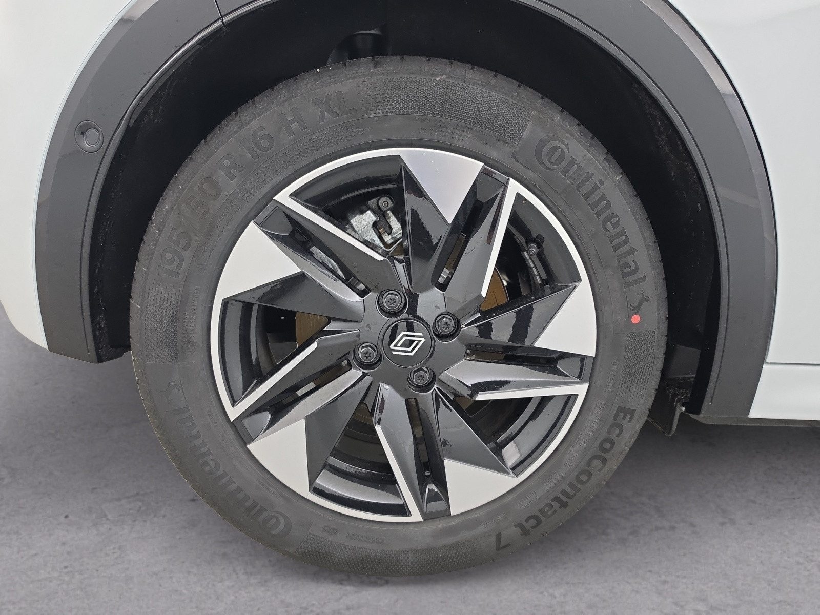 Vente en ligne Renault Clio 6 Clio E-Tech full hybrid 160 ch au prix de 25 900 €