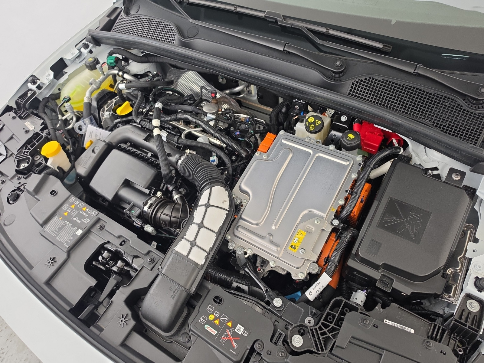 Vente en ligne Renault Clio 6 Clio E-Tech full hybrid 160 ch au prix de 25 900 €