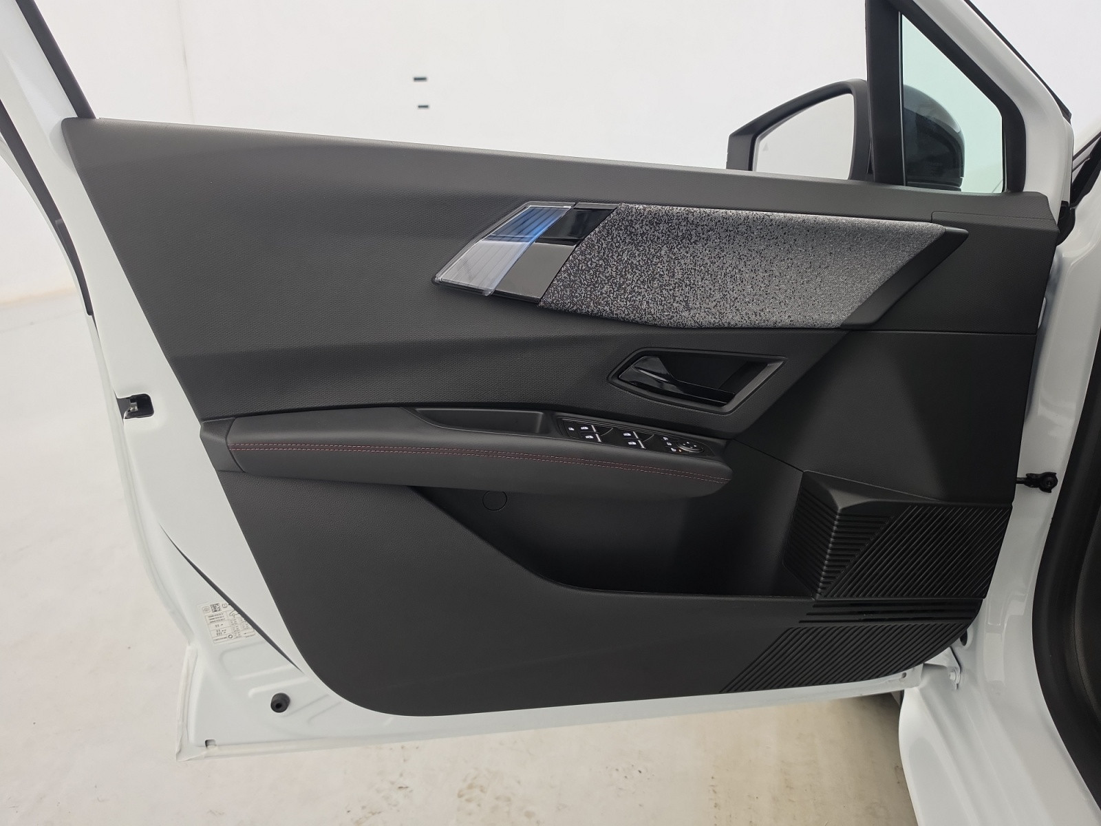 Vente en ligne Renault Clio 6 Clio E-Tech full hybrid 160 ch au prix de 25 900 €