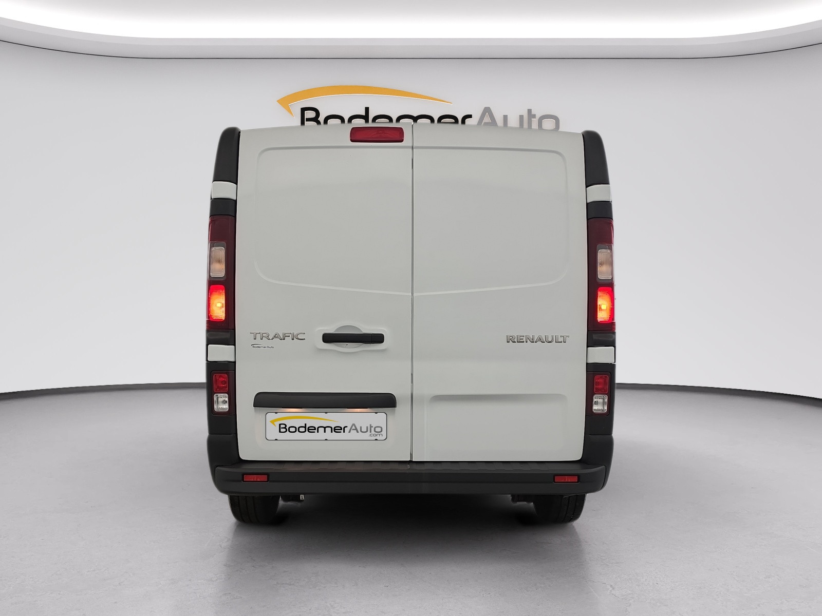 Vente en ligne Renault Trafic 3 Fourgon TRAFIC FGN L1H1 3000 KG BLUE DCI 130 au prix de 23 900 €