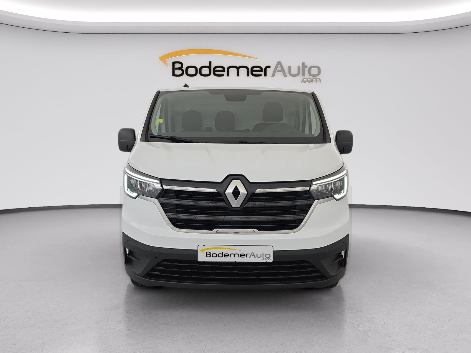 Vente en ligne Renault Trafic 3 Fourgon TRAFIC FGN L1H1 3000 KG BLUE DCI 130 au prix de 23 900 €
