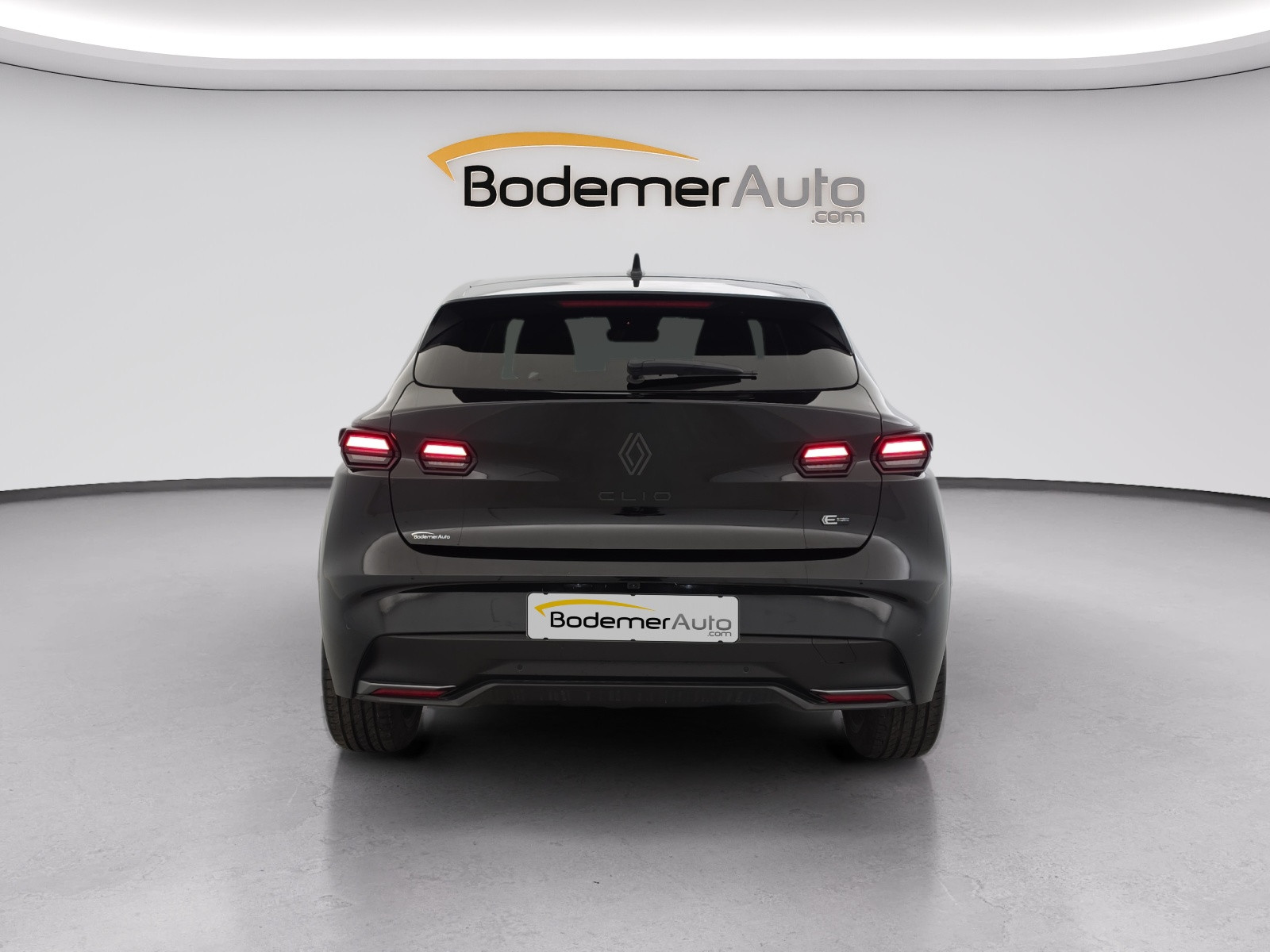 Vente en ligne Renault Clio 6 Clio E-Tech full hybrid 160 ch au prix de 28 490 €