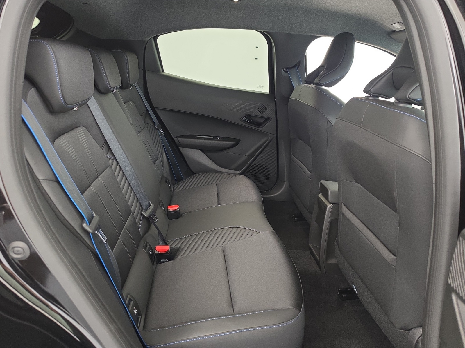 Vente en ligne Renault Clio 6 Clio E-Tech full hybrid 160 ch au prix de 28 490 €