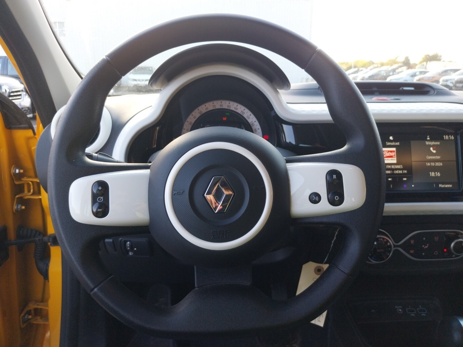 Vente en ligne Renault Twingo Electrique Twingo III E-Tech au prix de 11 990 €