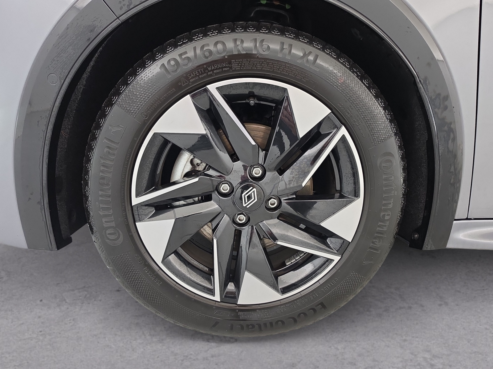 Vente en ligne Renault Clio 6 Clio TCe 115 ch au prix de 21 990 €