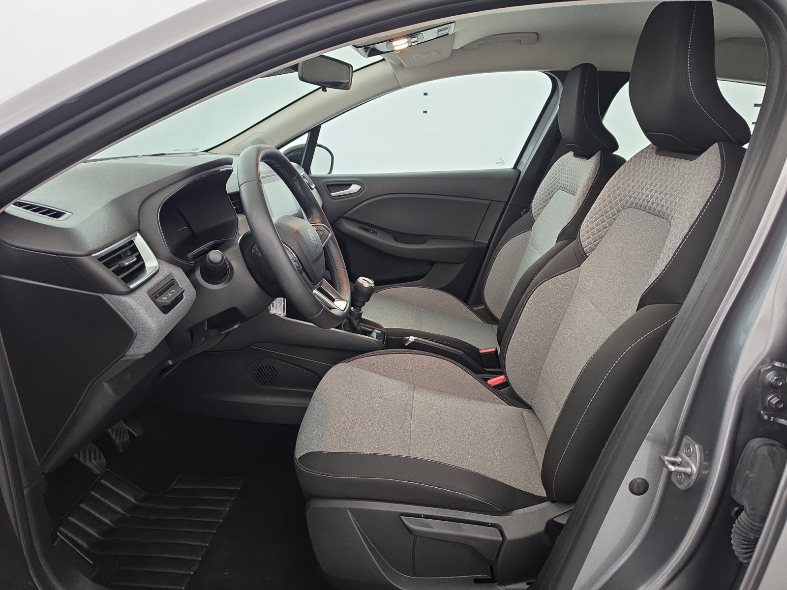 Vente en ligne Renault Clio 5 Clio Blue dCi 100 ch GSR2 au prix de 16 590 €