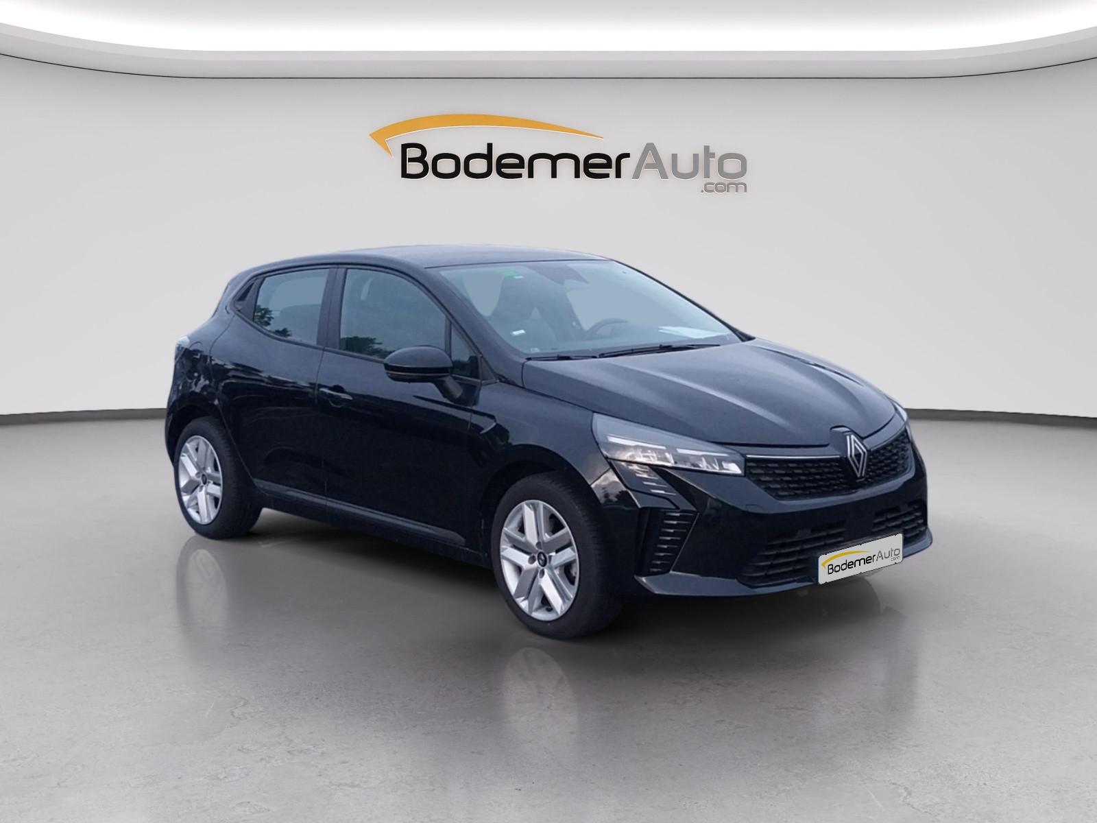 Vente en ligne Renault Clio 5 Clio Blue dCi 100 ch GSR2 au prix de 17 590 €