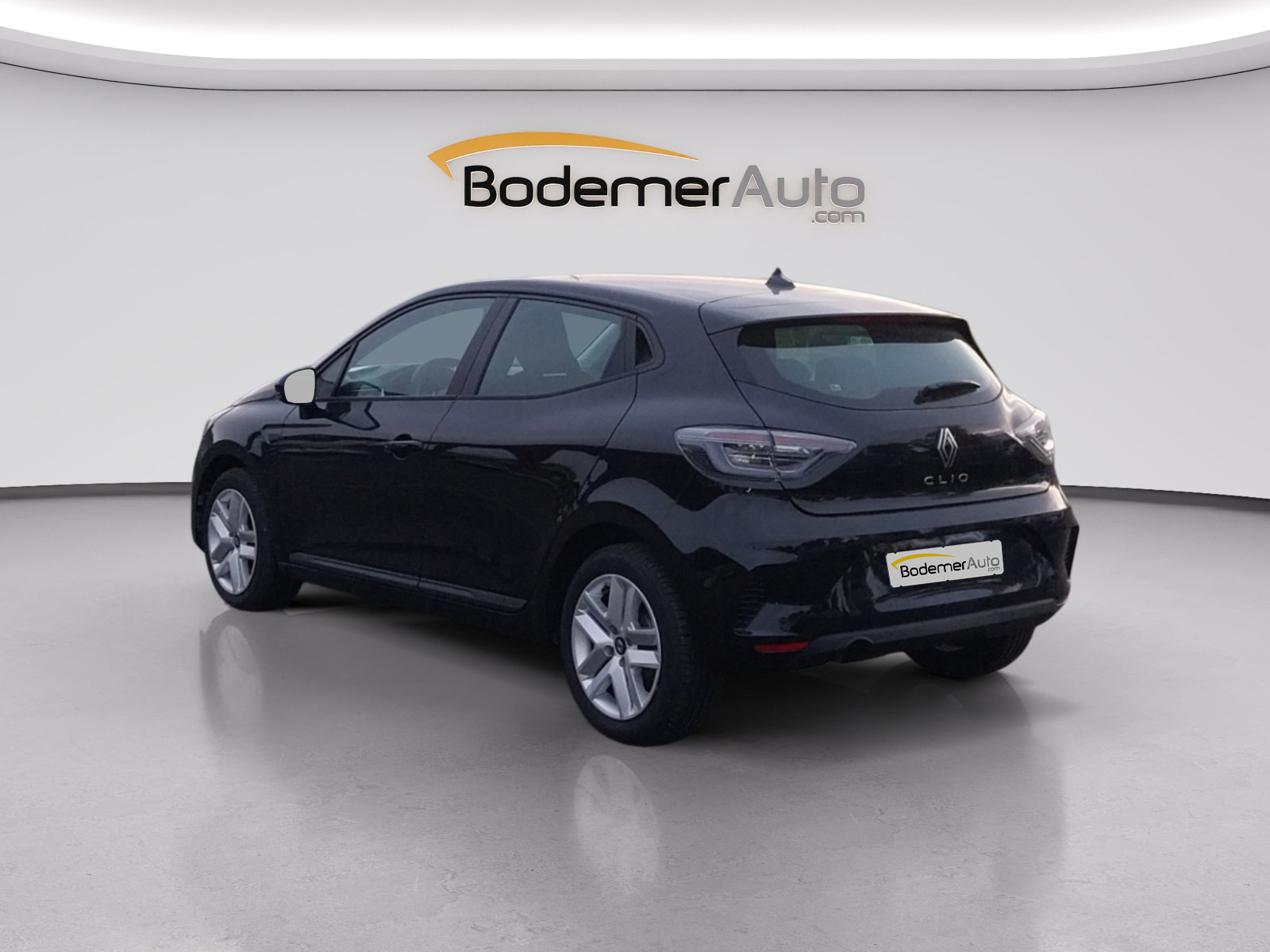Vente en ligne Renault Clio 5 Clio Blue dCi 100 ch GSR2 au prix de 17 590 €