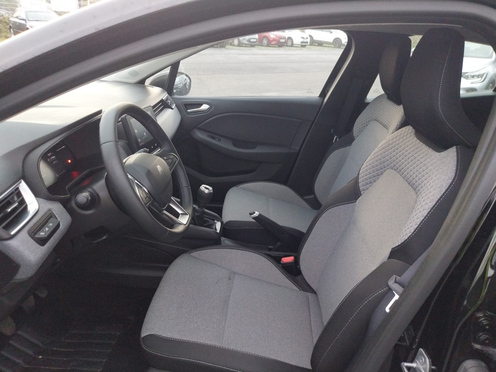Vente en ligne Renault Clio 5 Clio Blue dCi 100 ch GSR2 au prix de 17 590 €