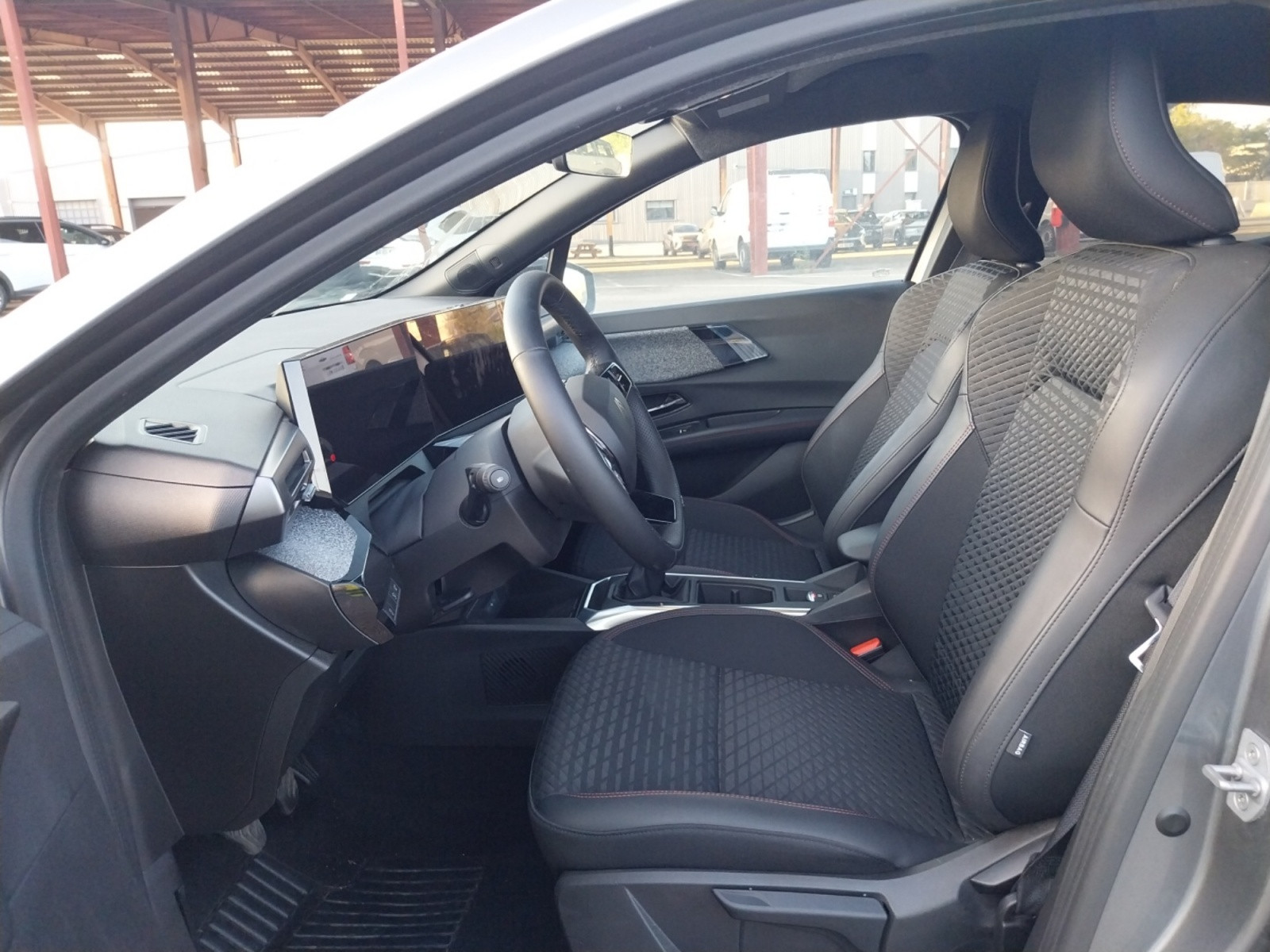 Vente en ligne Renault Clio 6 Clio TCe 115 ch au prix de 21 990 €
