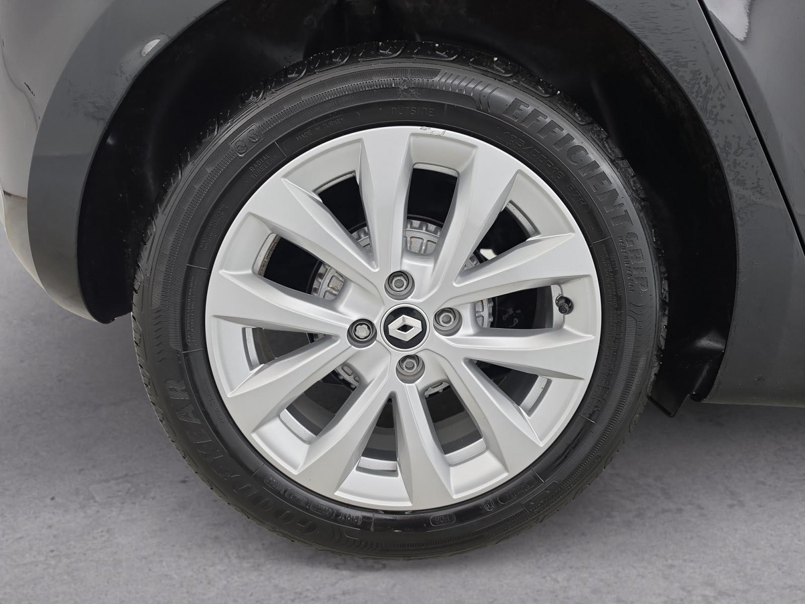 Vente en ligne Renault Clio 5 Clio TCe 90 au prix de 14 590 €