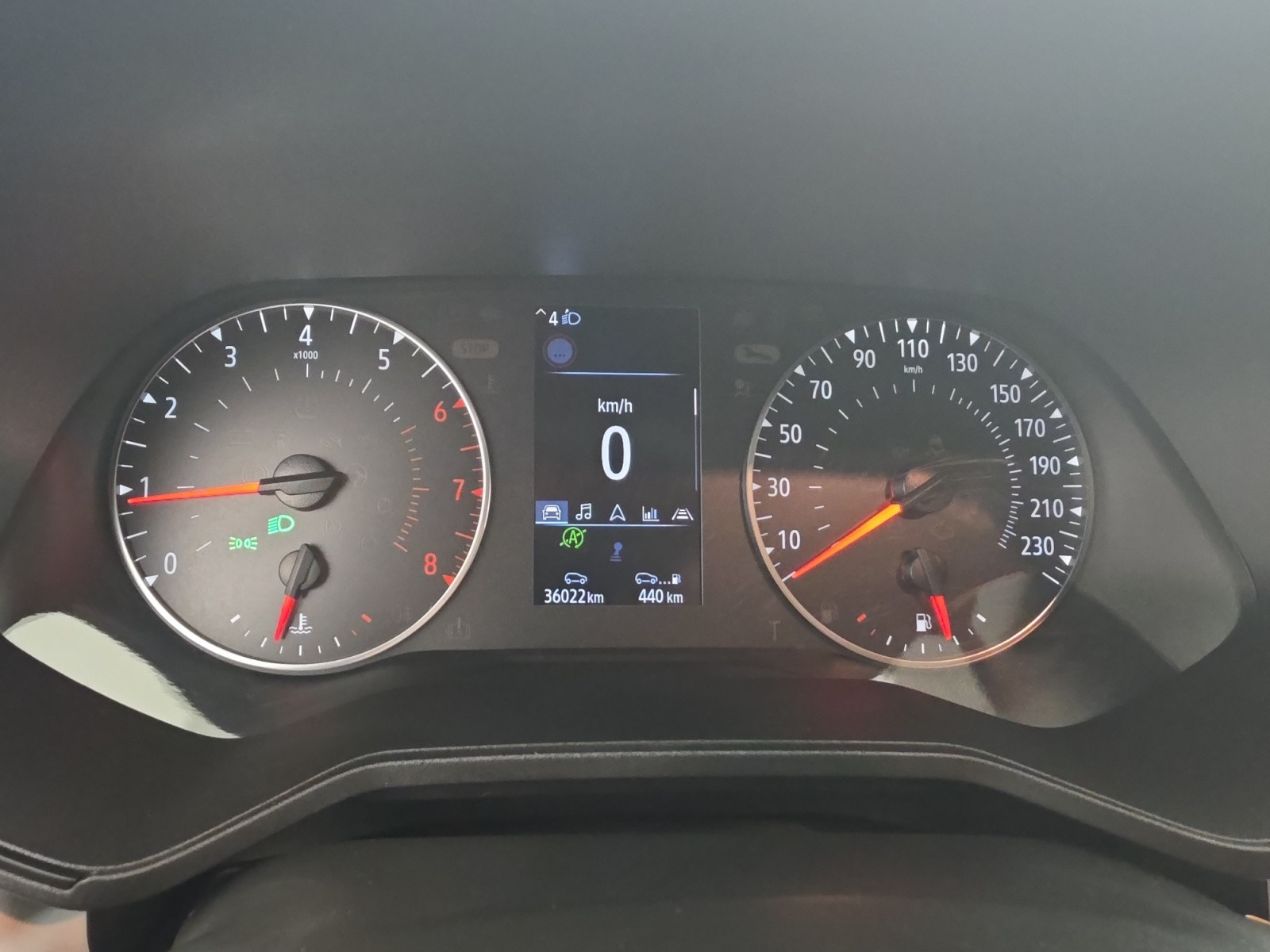 Vente en ligne Renault Clio 5 Clio TCe 90 au prix de 14 590 €