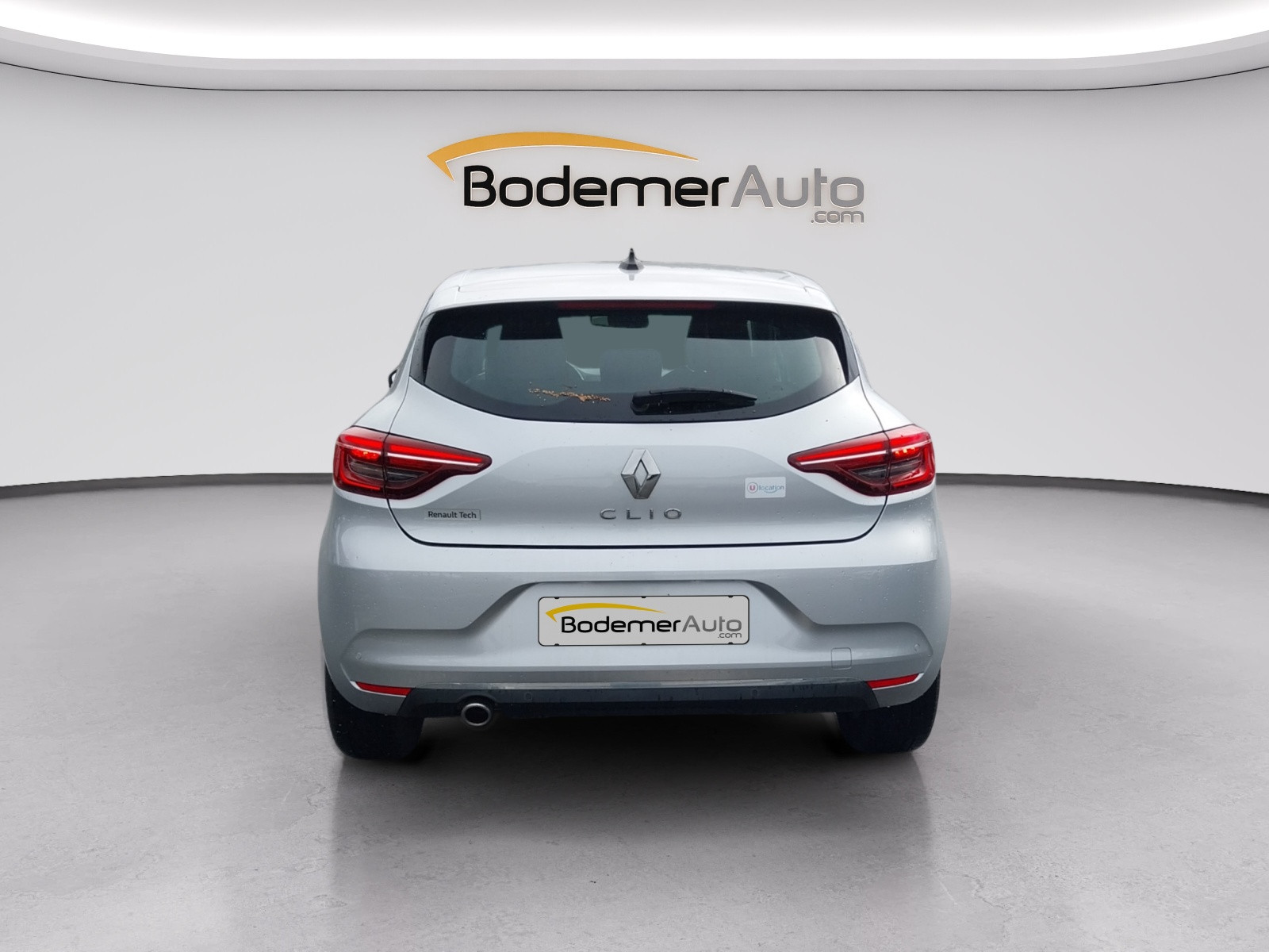 Vente en ligne Renault Clio 5 Clio TCe 90 - 21 au prix de 14 990 €