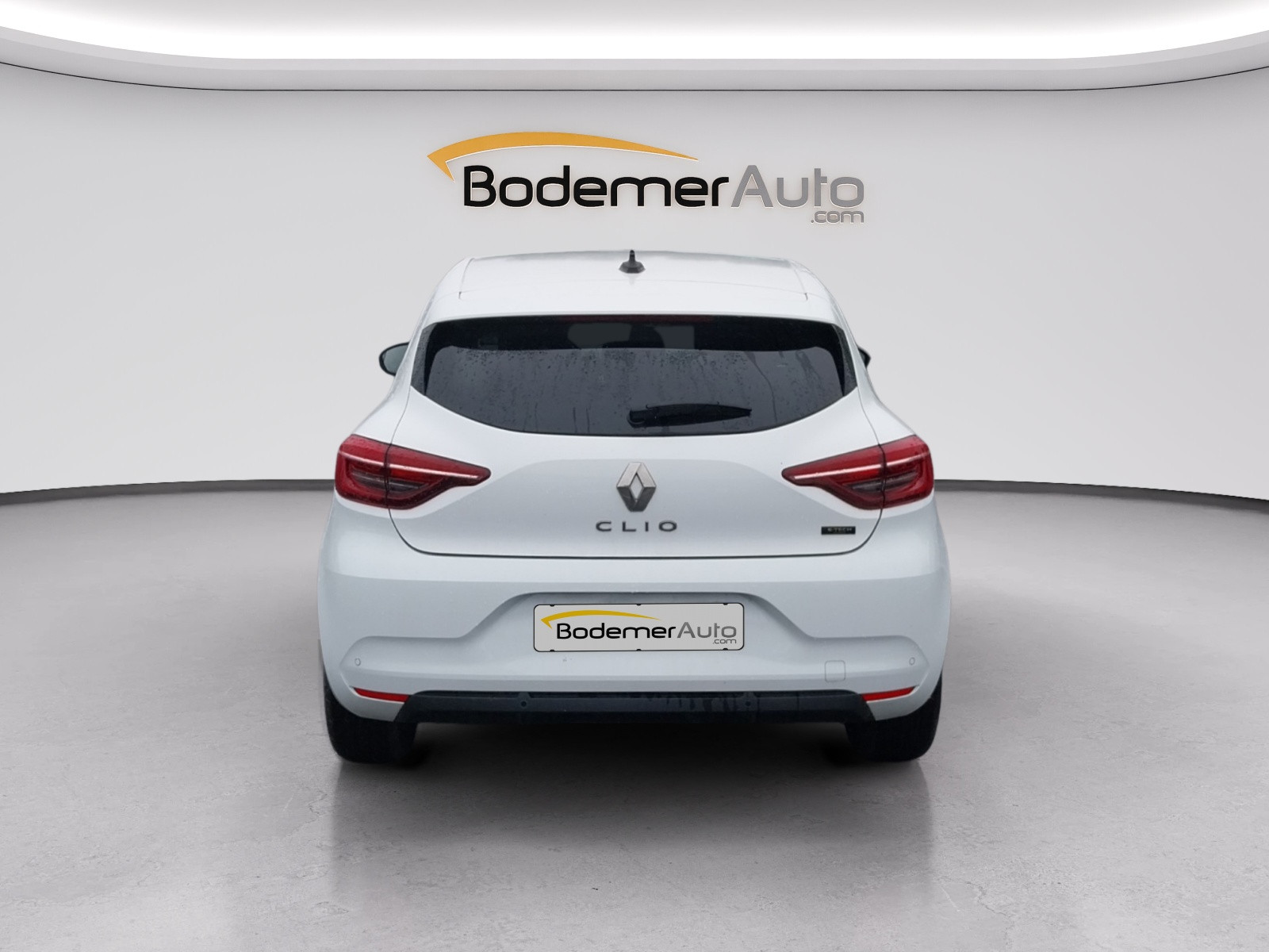 Vente en ligne Renault Clio 5 Clio E-Tech full hybrid 145 au prix de 16 990 €