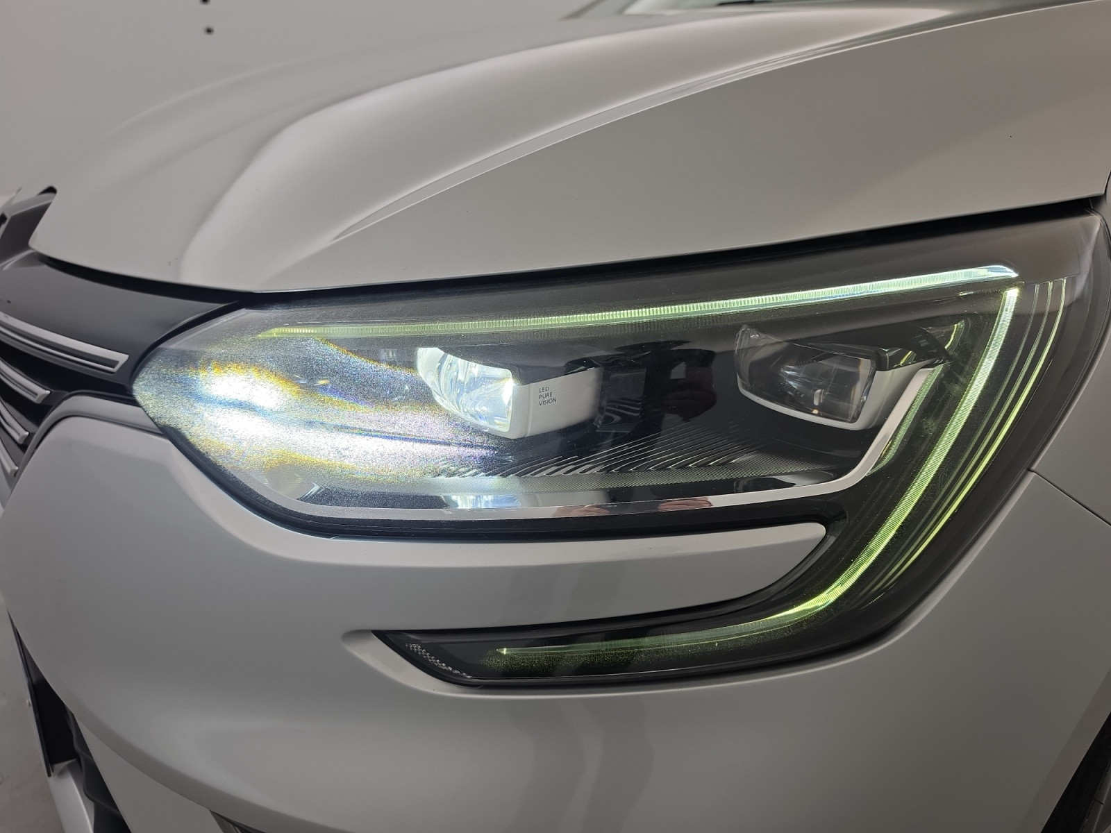 Vente en ligne Renault Megane 4 Mégane IV Berline Blue dCi 115 EDC au prix de 13 400 €