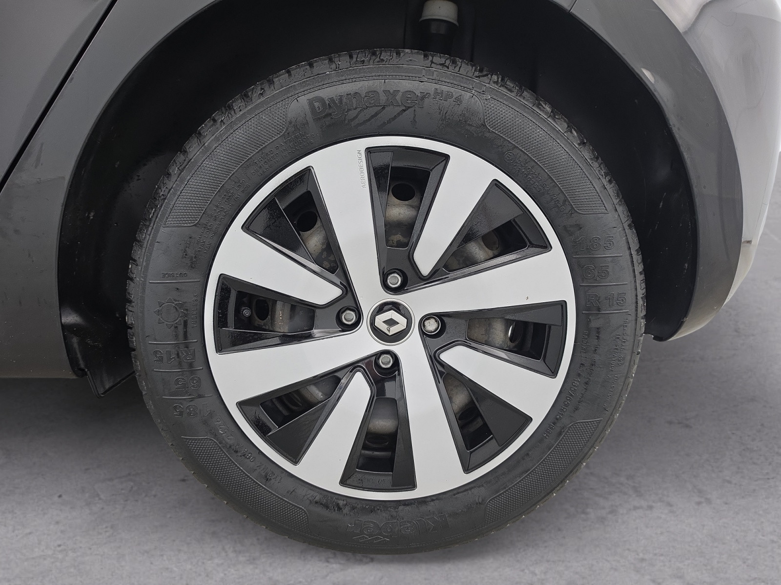 Vente en ligne Renault Clio 5 Clio TCe 90 au prix de 13 900 €