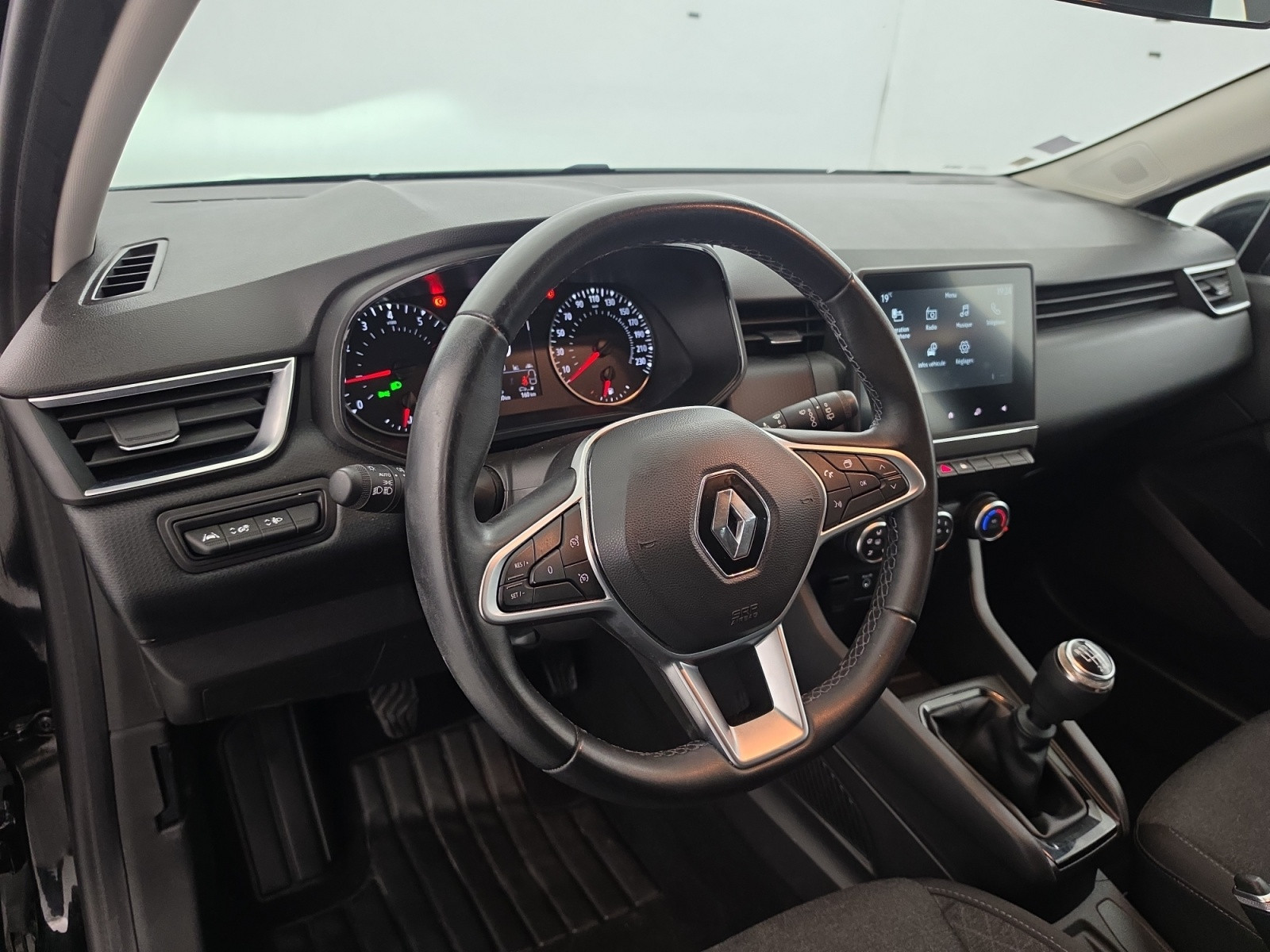 Vente en ligne Renault Clio 5 Clio TCe 90 au prix de 13 900 €