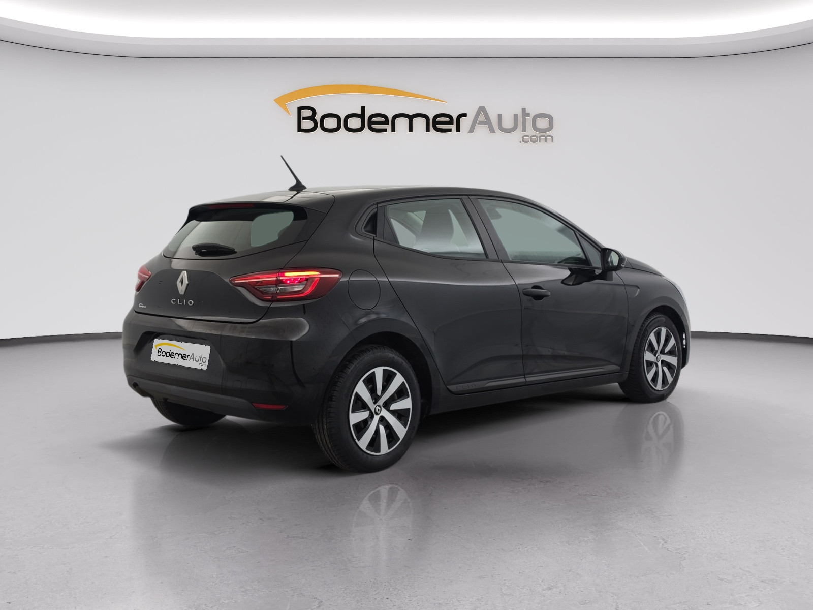Vente en ligne Renault Clio 5 Clio TCe 90 au prix de 13 900 €